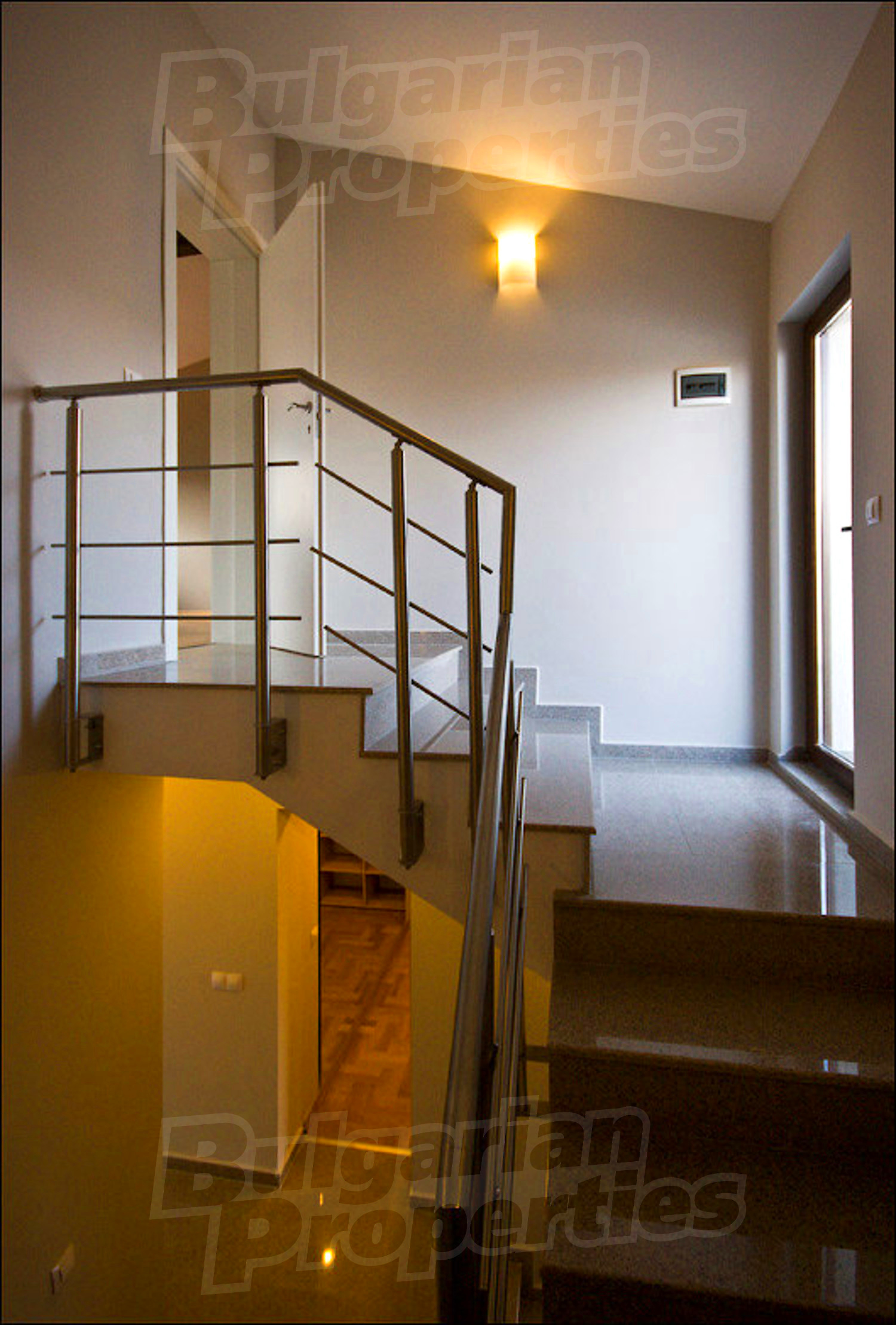 Gallery Picture 25