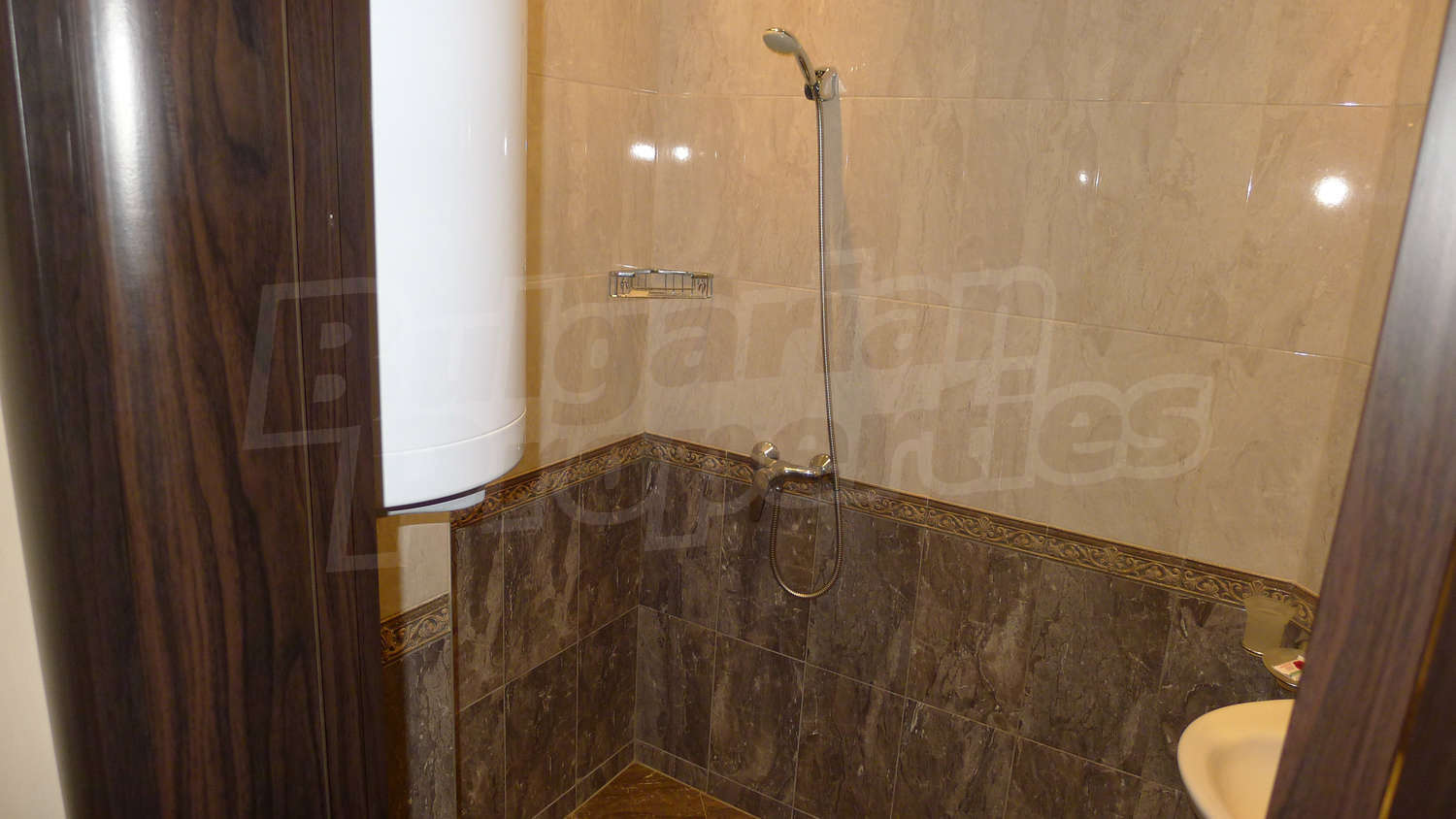 Gallery Picture 15