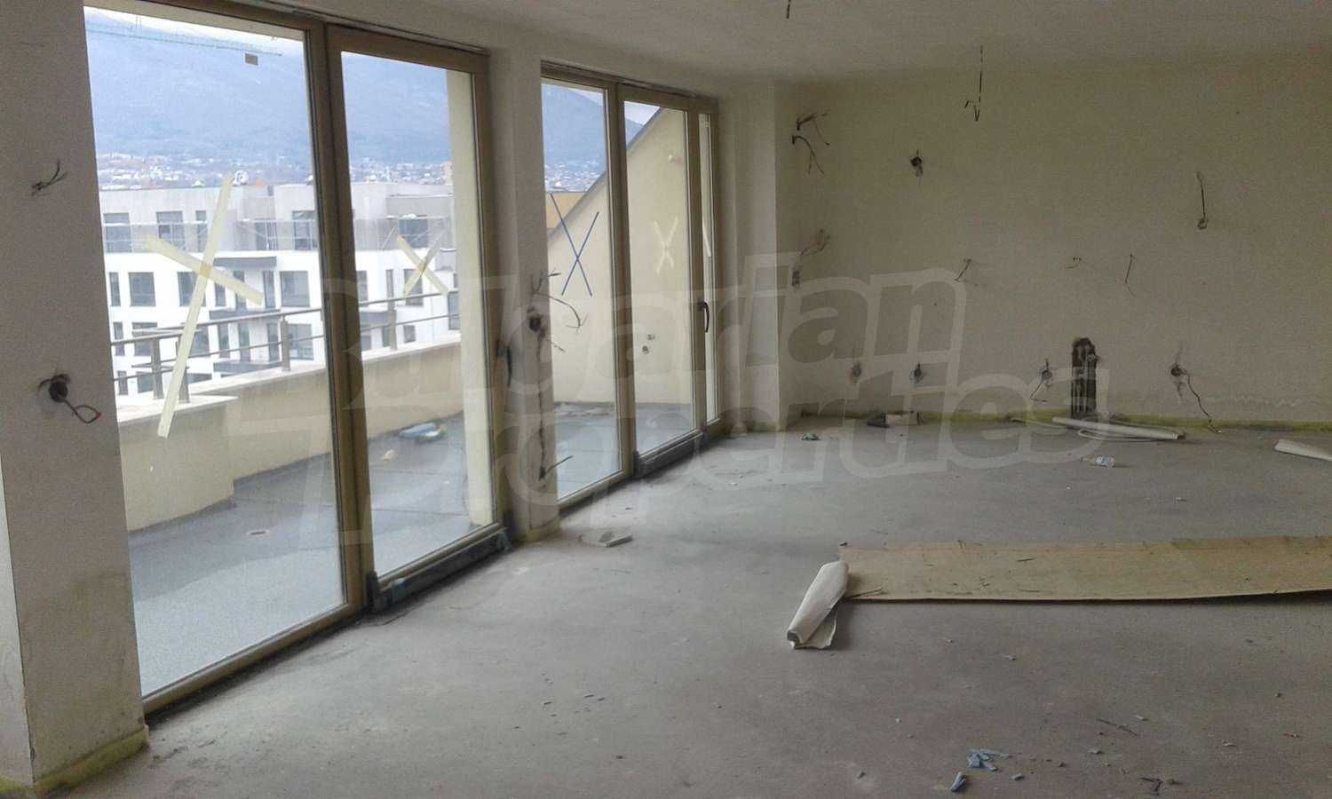 Gallery Picture 6