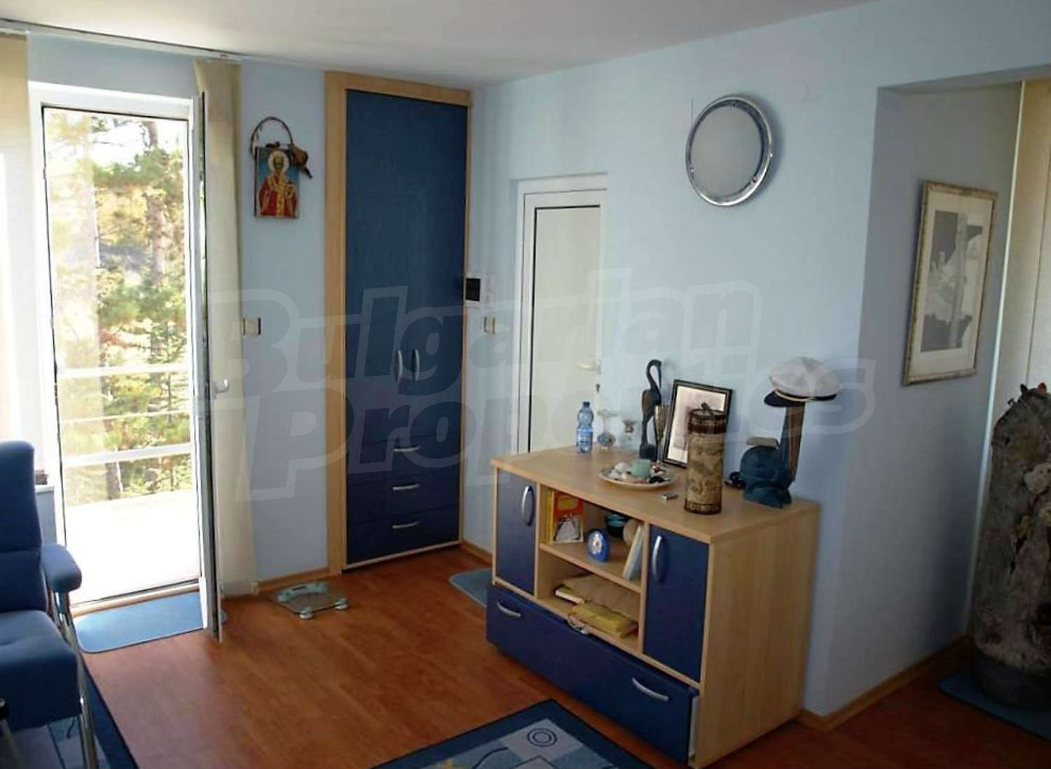 Gallery Picture 14