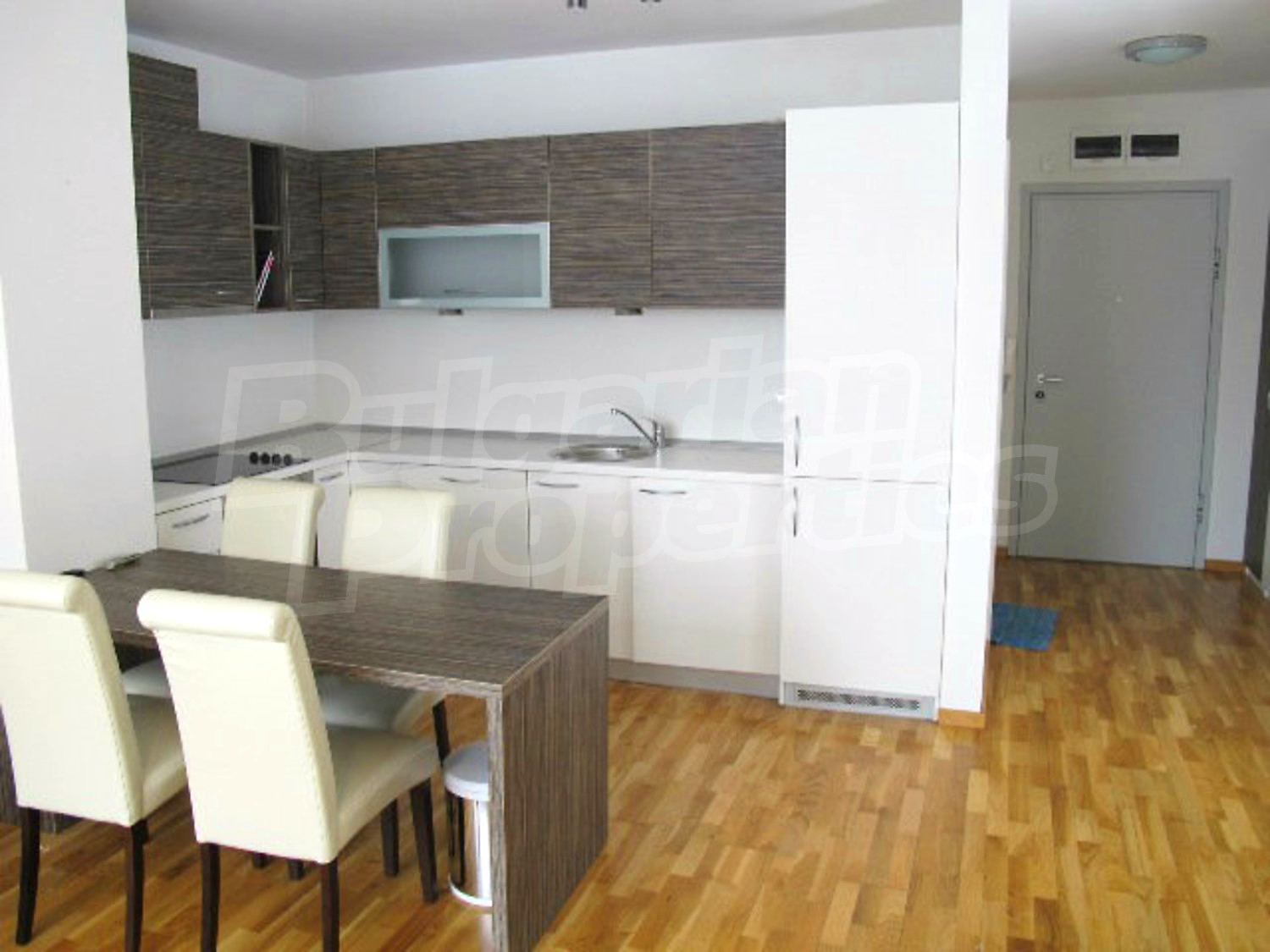 Gallery Picture 16