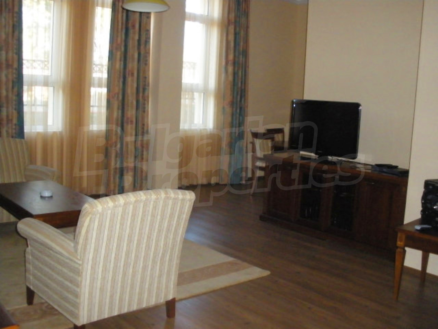 Gallery Picture 7