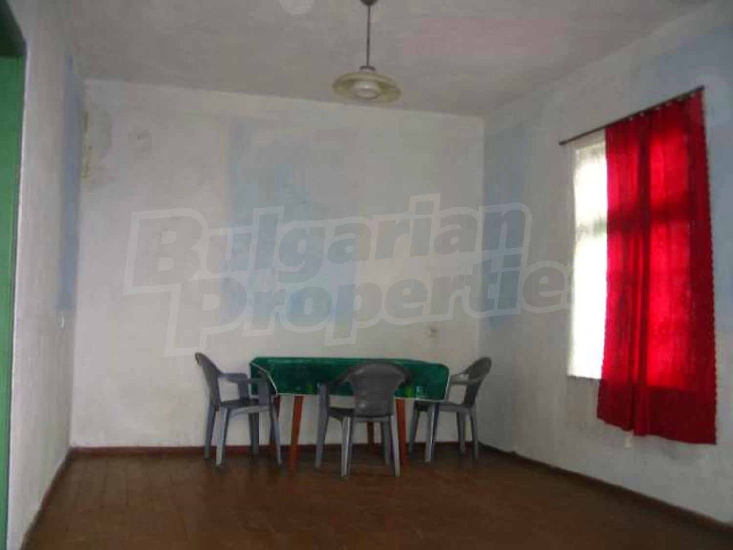 Gallery Picture 10