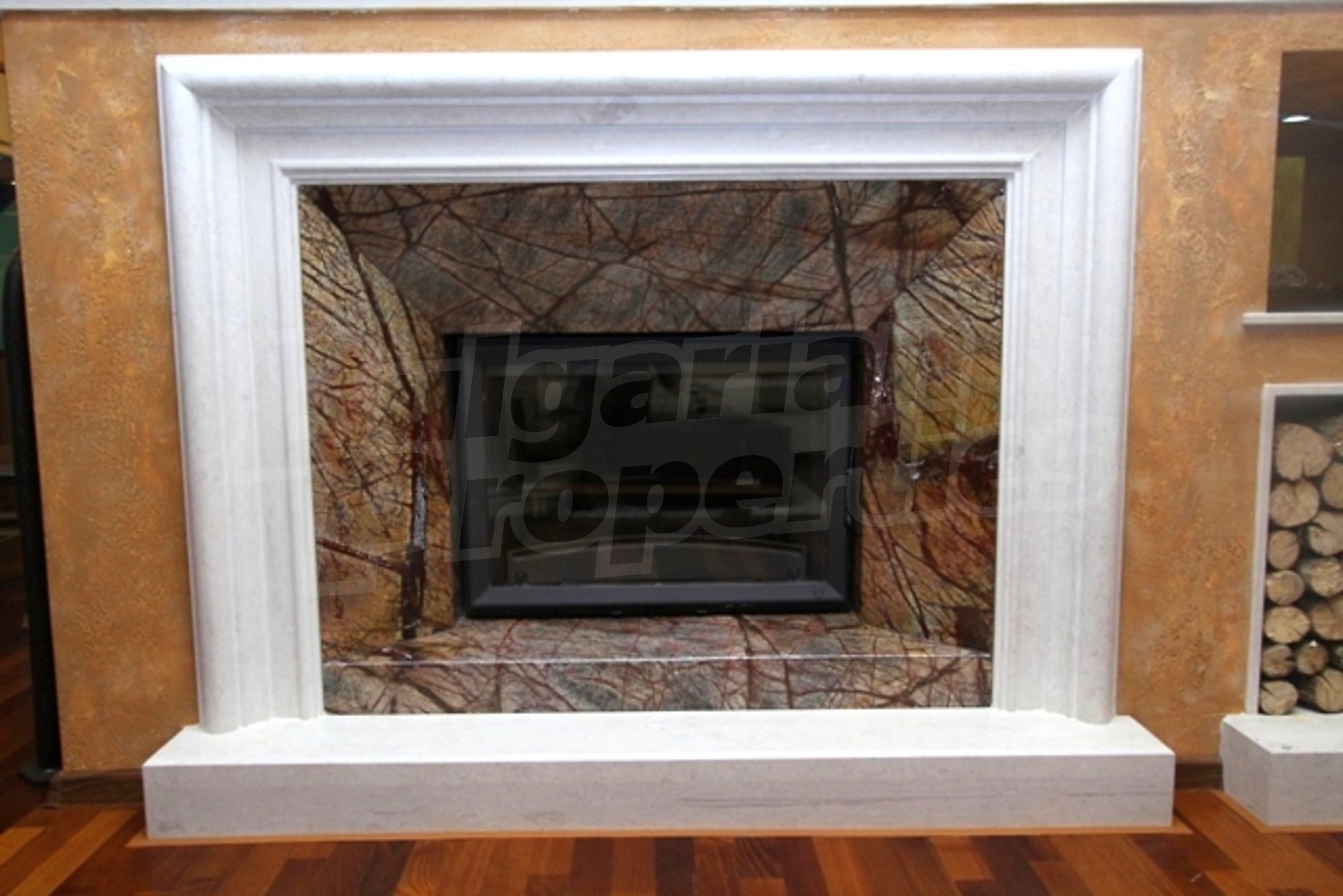 Gallery Picture 10