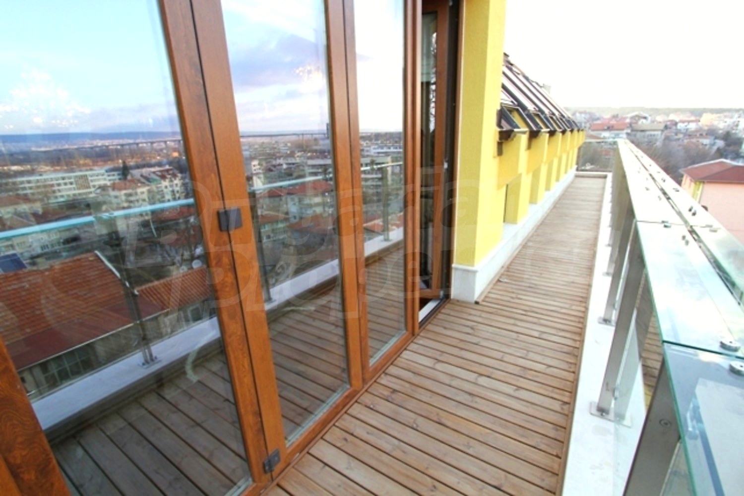 Gallery Picture 46