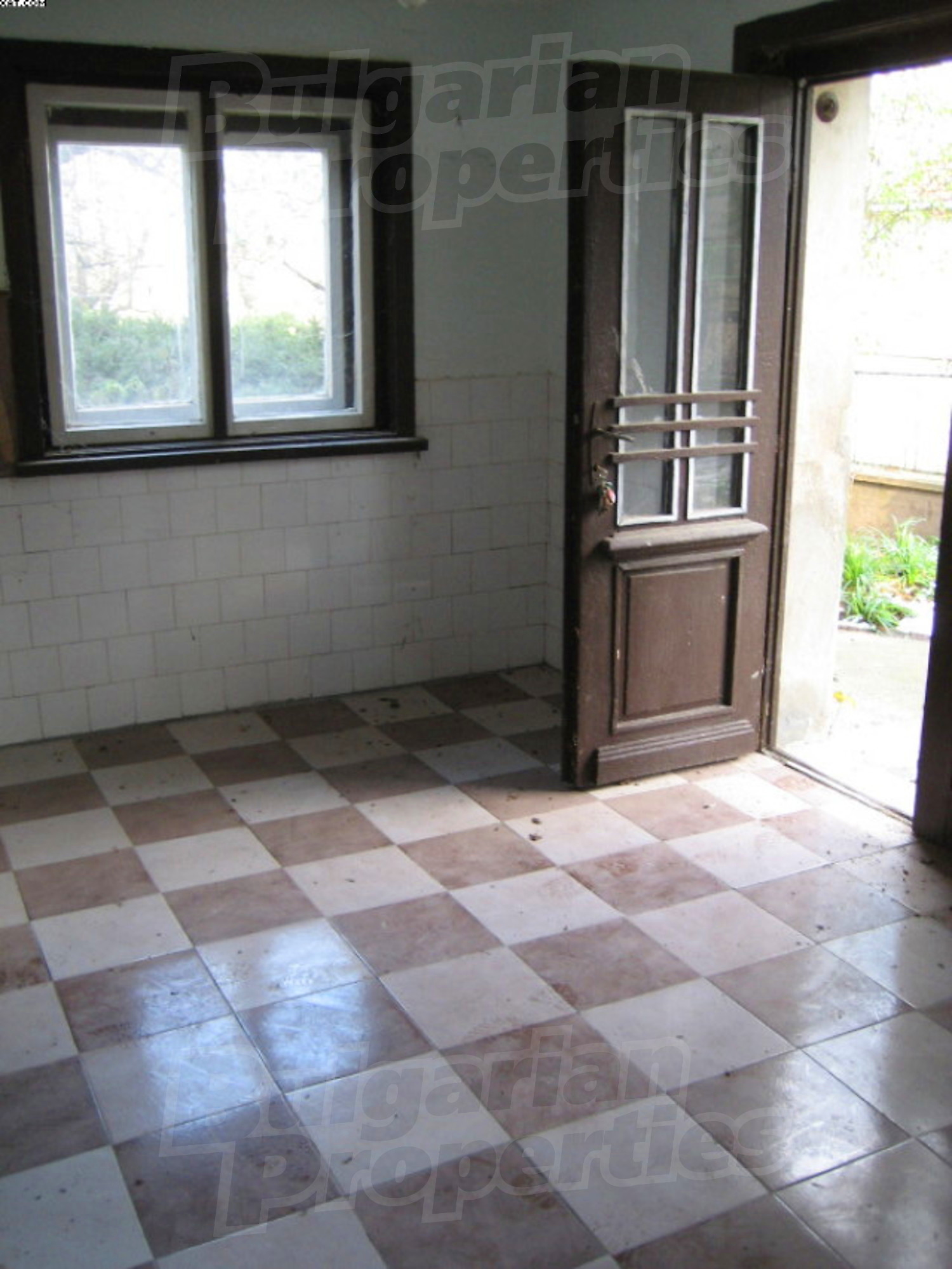 Gallery Picture 4