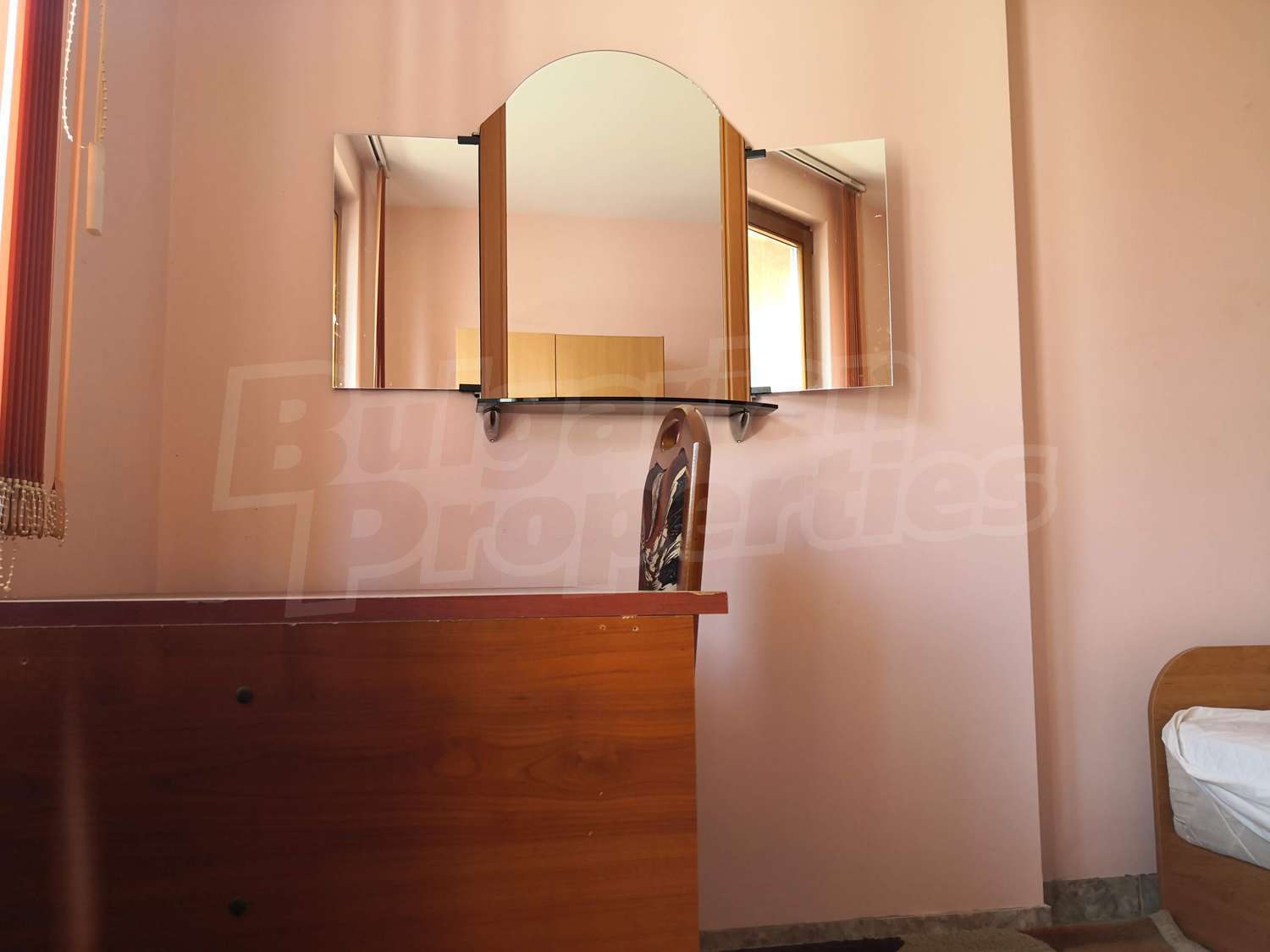 Gallery Picture 17