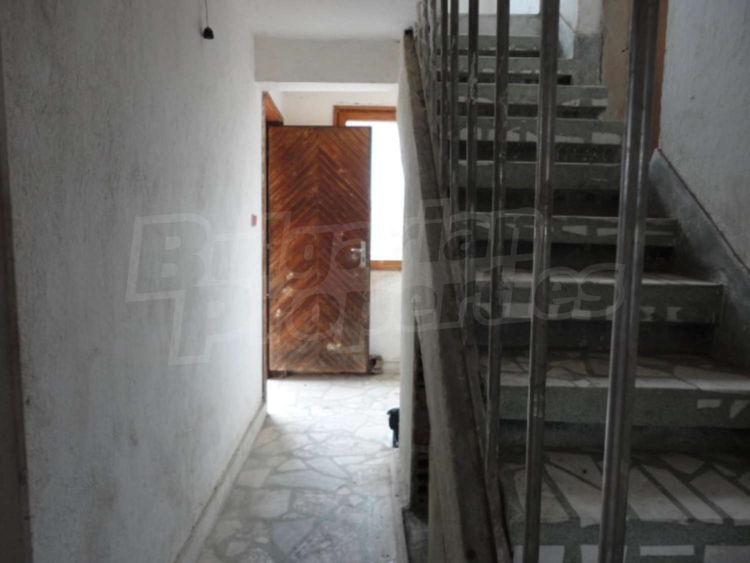 Gallery Picture 9