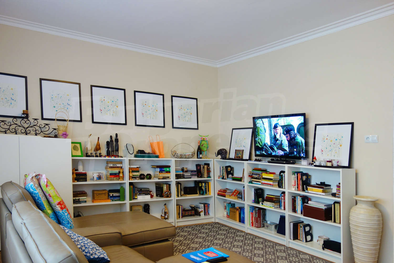 Gallery Picture 2