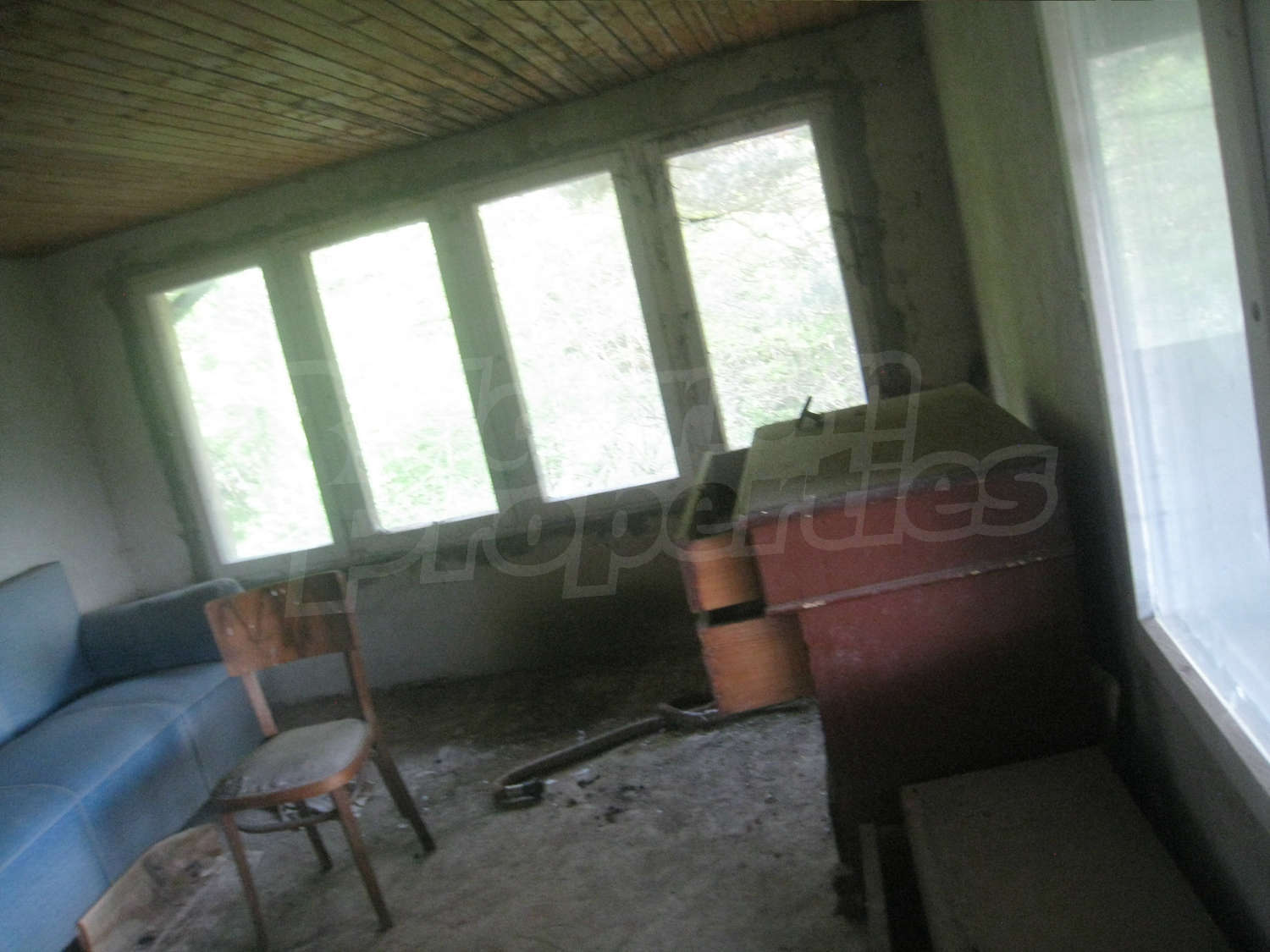 Gallery Picture 35