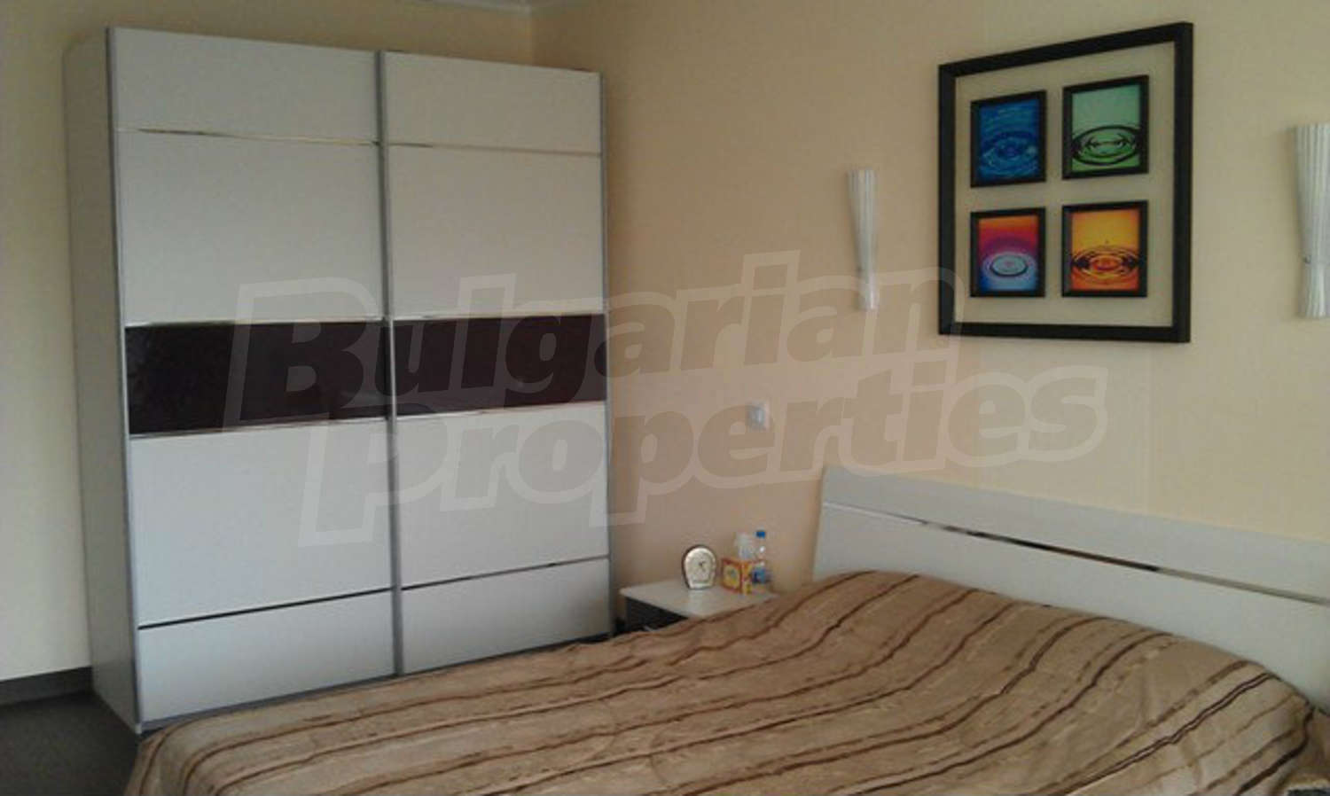 Gallery Picture 15