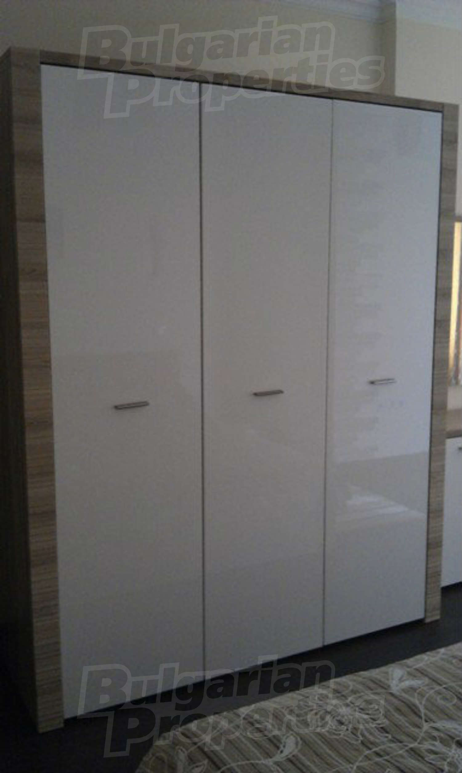 Gallery Picture 19