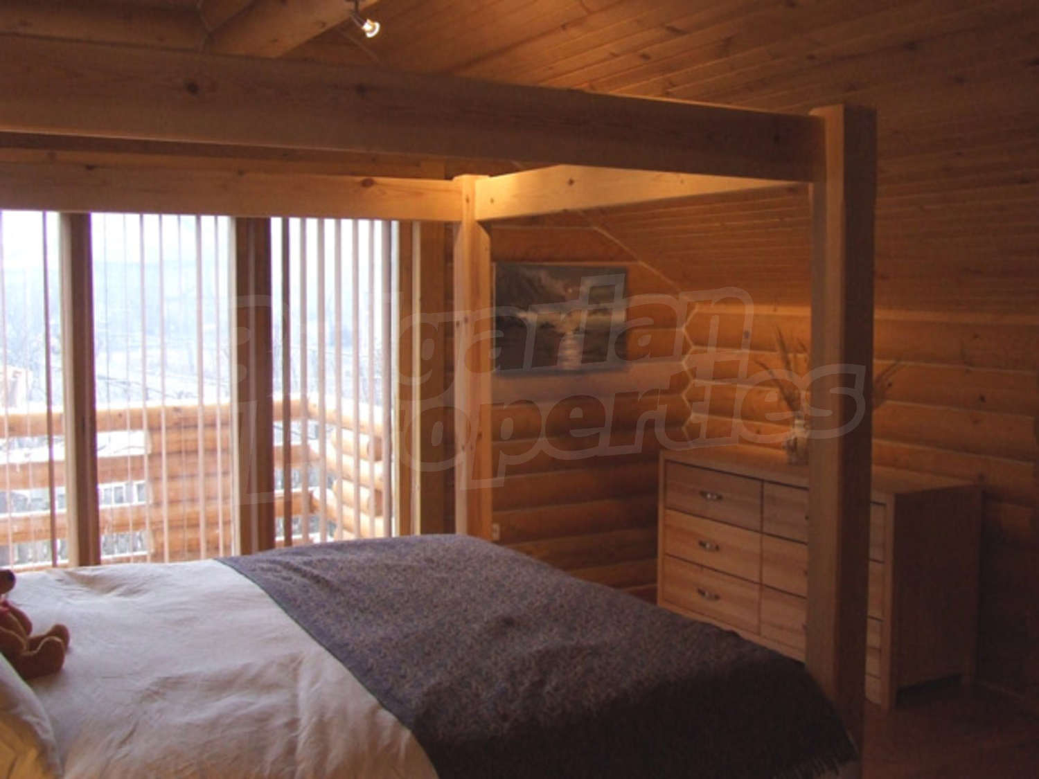 Gallery Picture 17