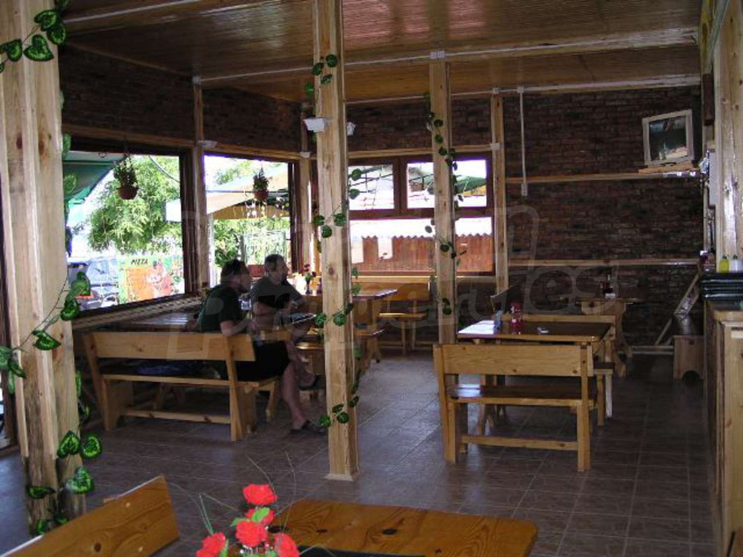 Gallery Picture 4