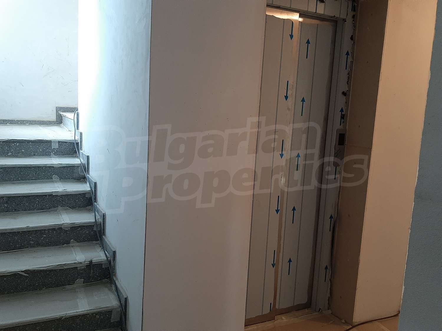 Gallery Picture 9