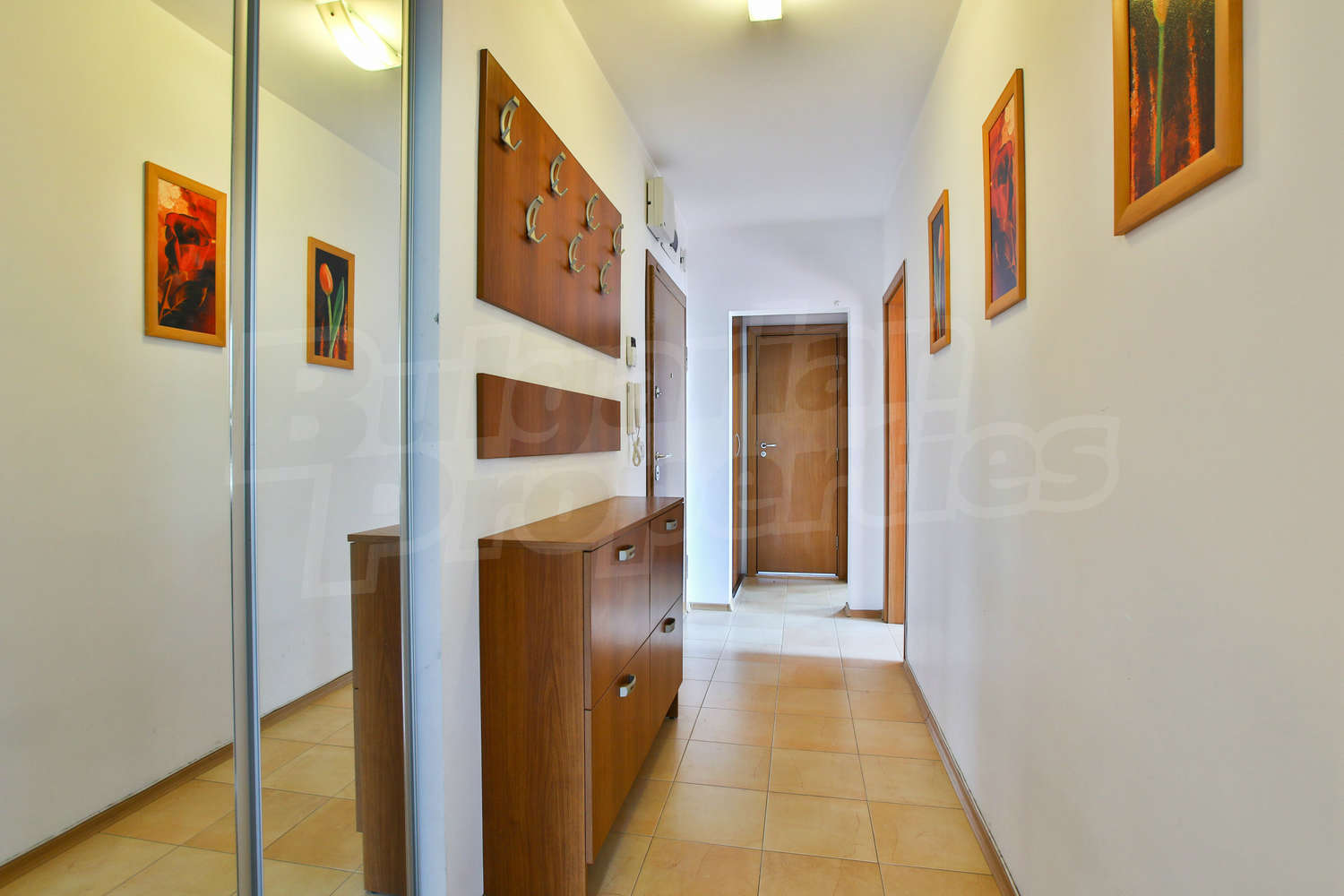 Gallery Picture 10