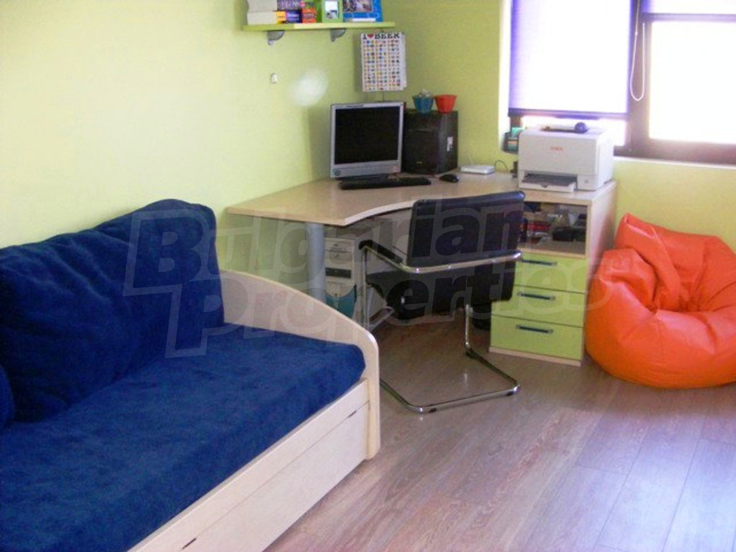 Gallery Picture 24