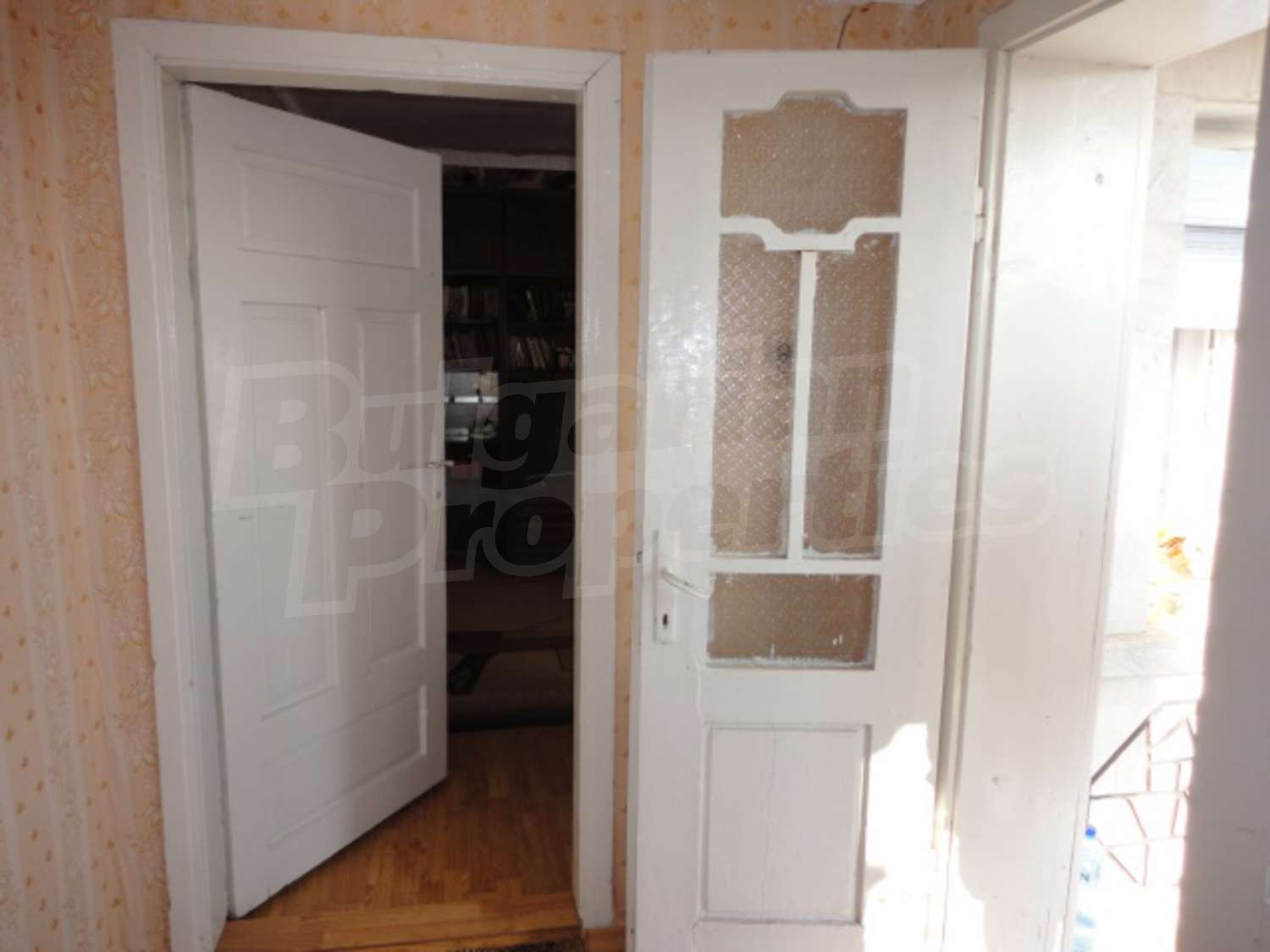 Gallery Picture 17