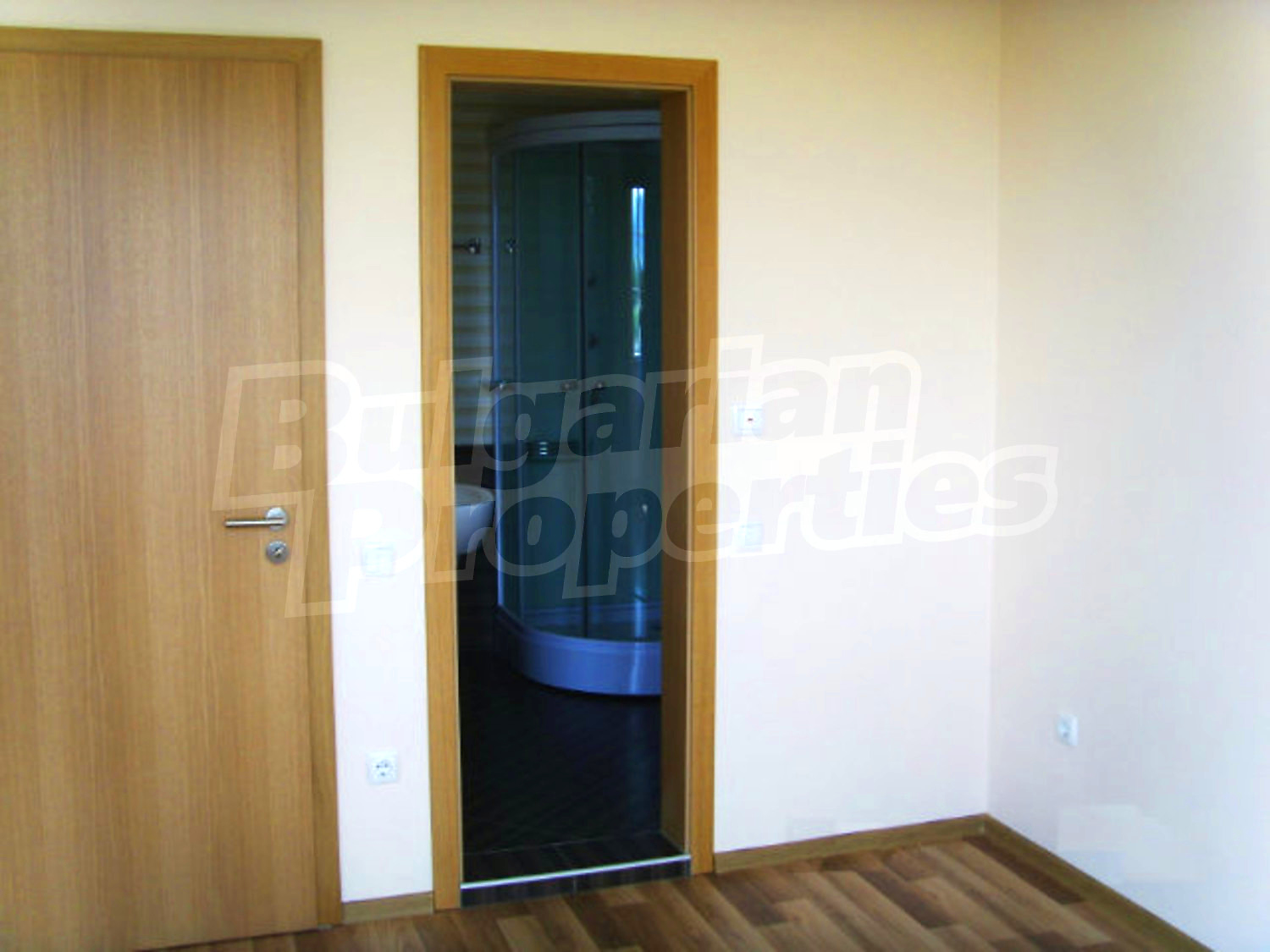 Gallery Picture 19