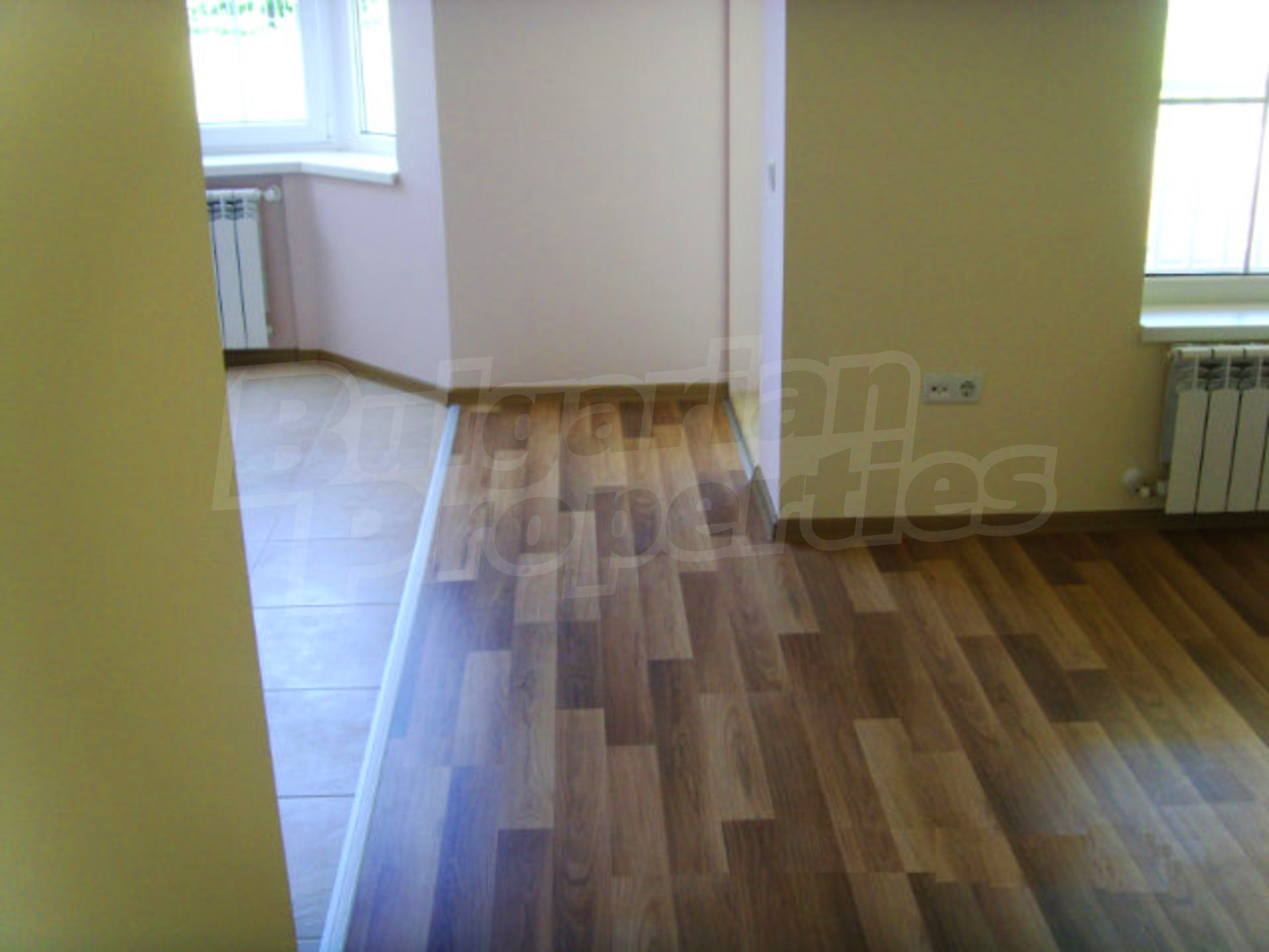 Gallery Picture 9