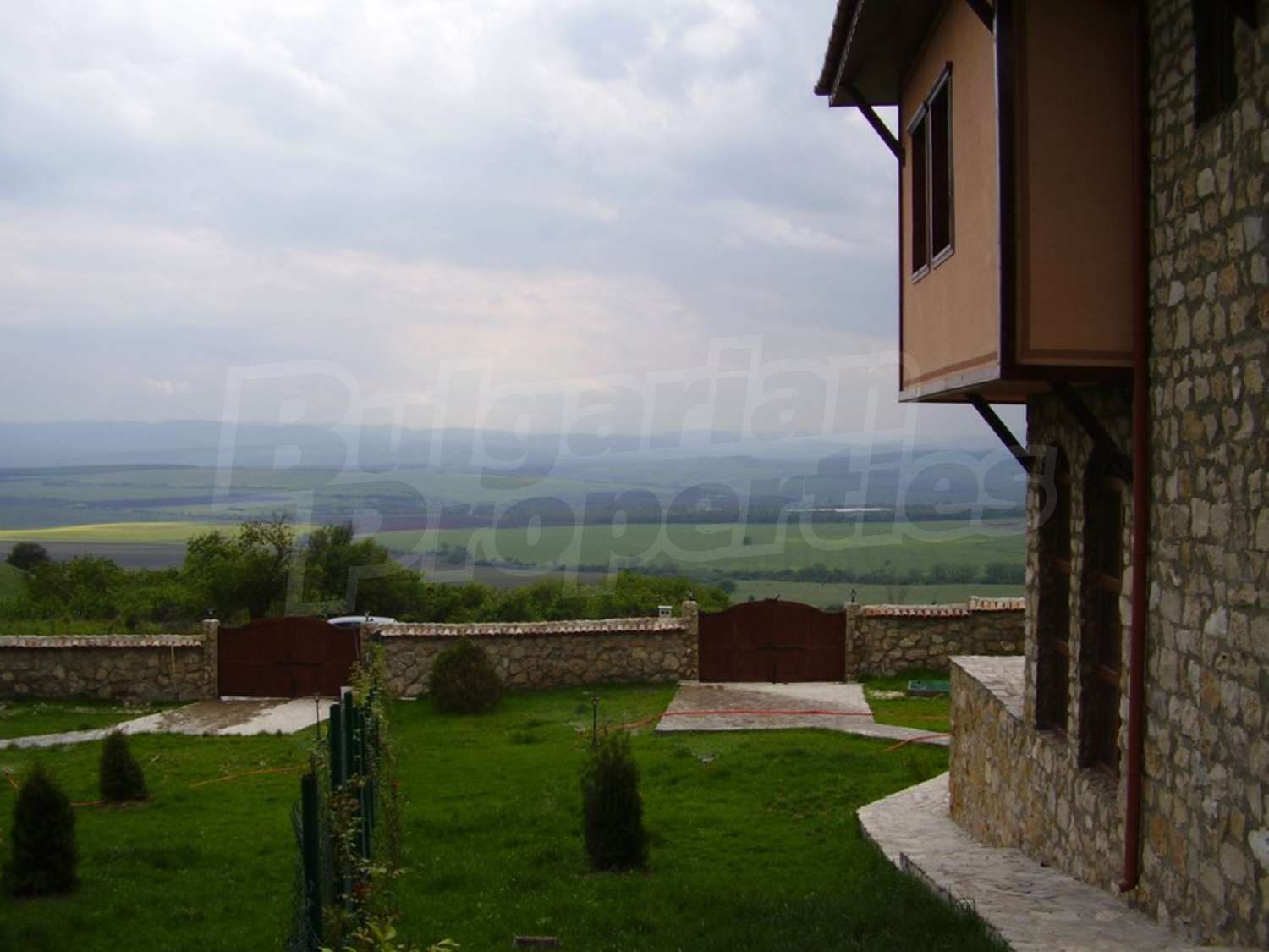 House for sale in Avren, Bulgaria. Two Houses with a Yard Set 30 km
