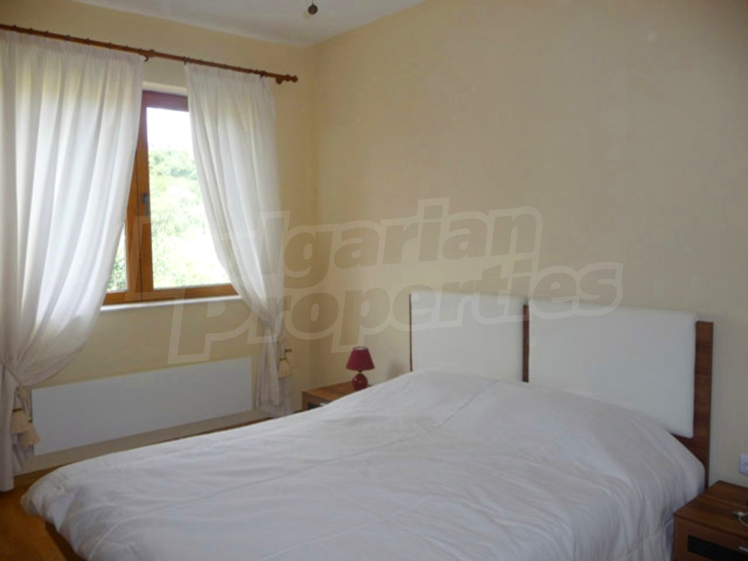 Gallery Picture 24