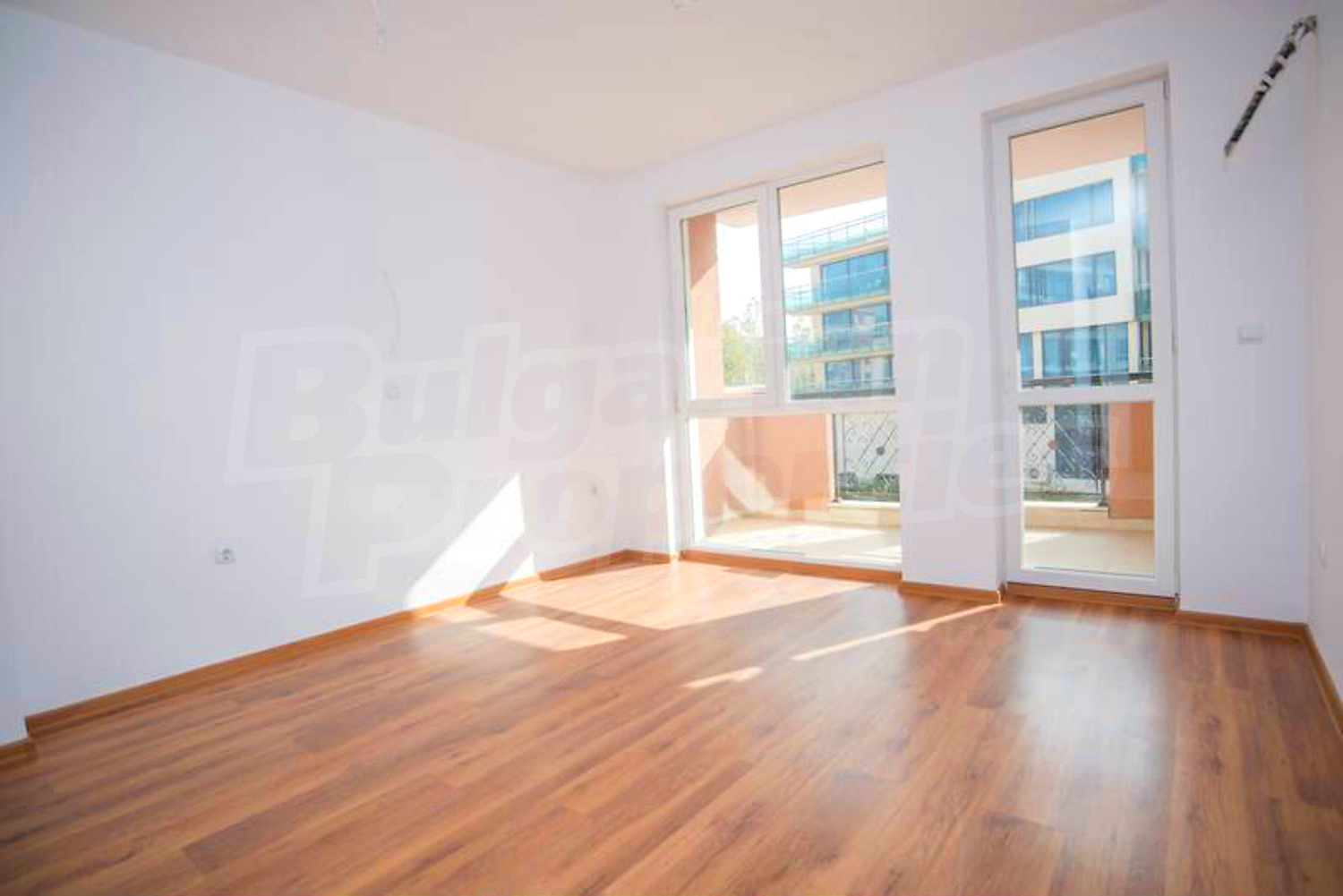 Gallery Picture 18