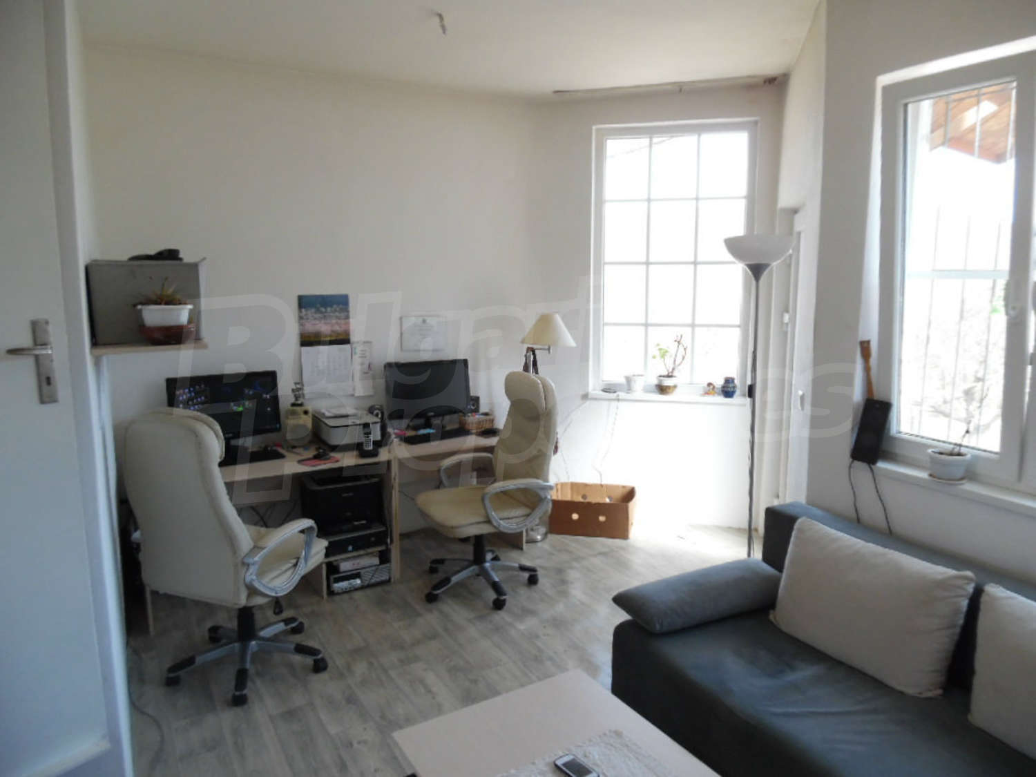 Gallery Picture 10