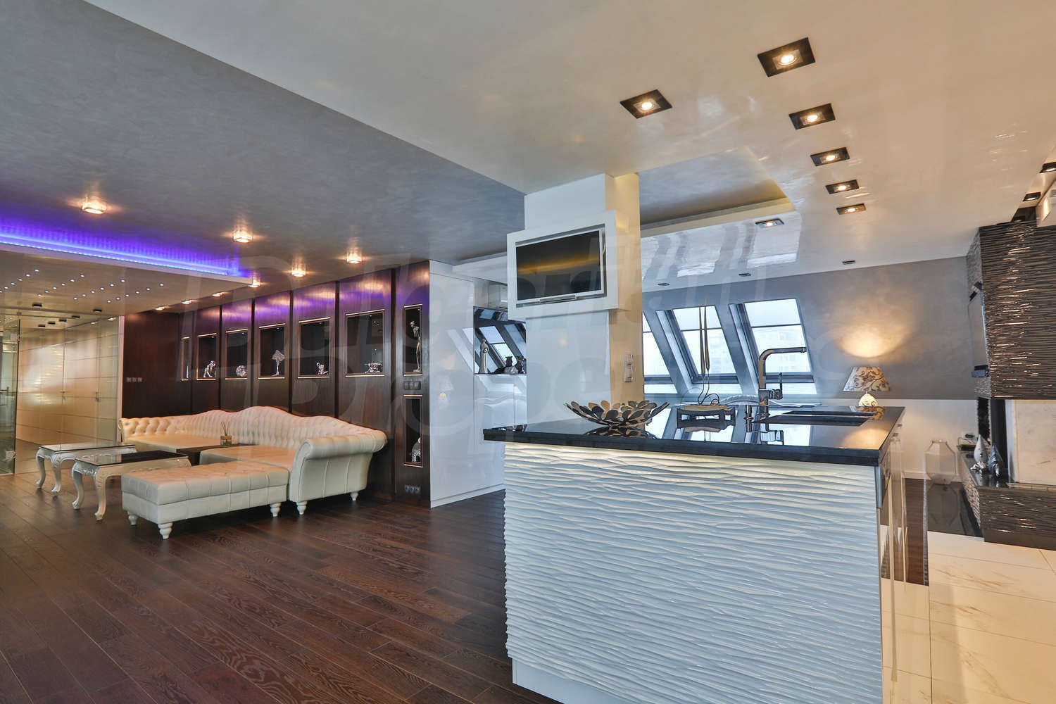 Gallery Picture 6