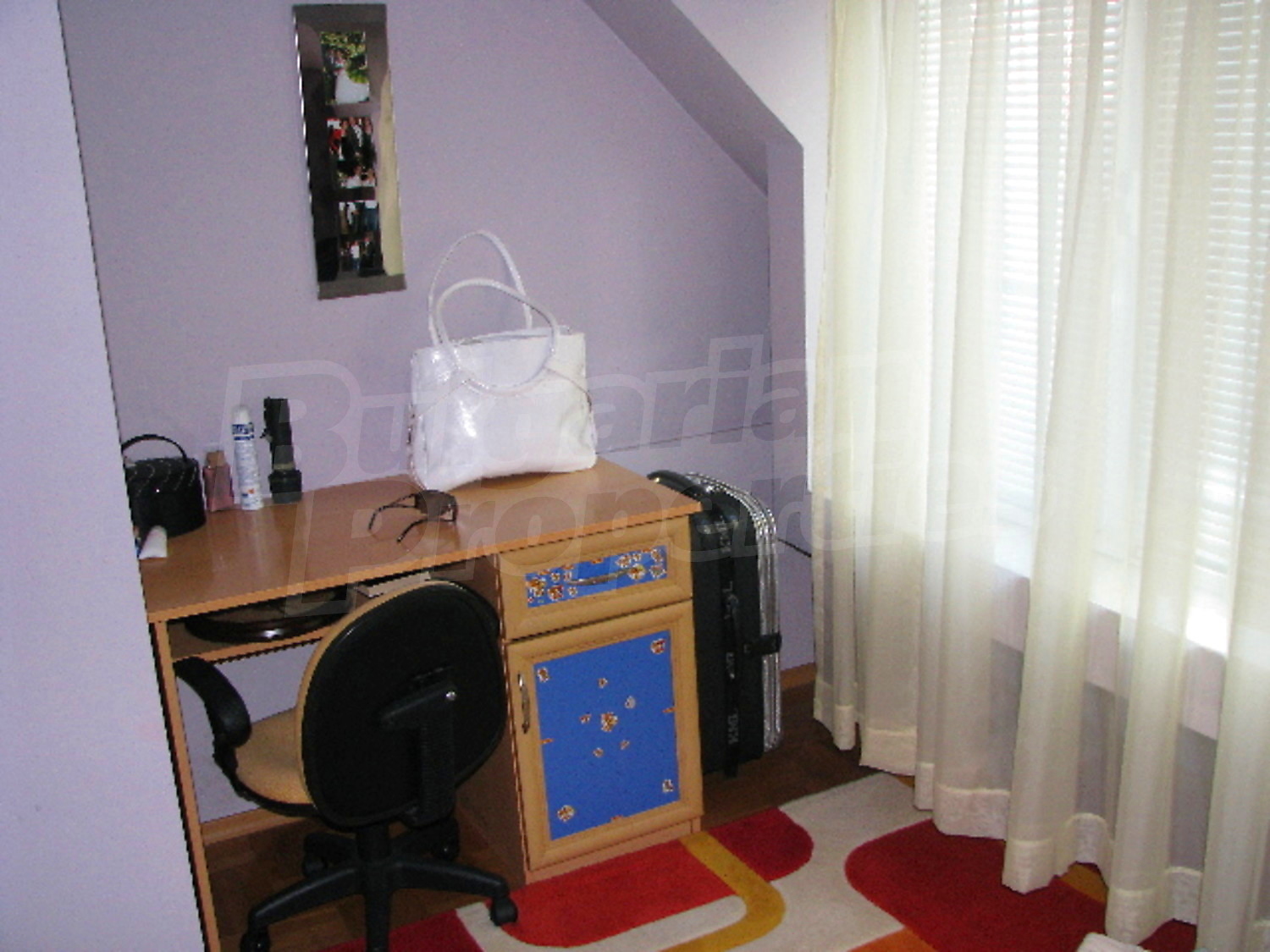 Gallery Picture 11