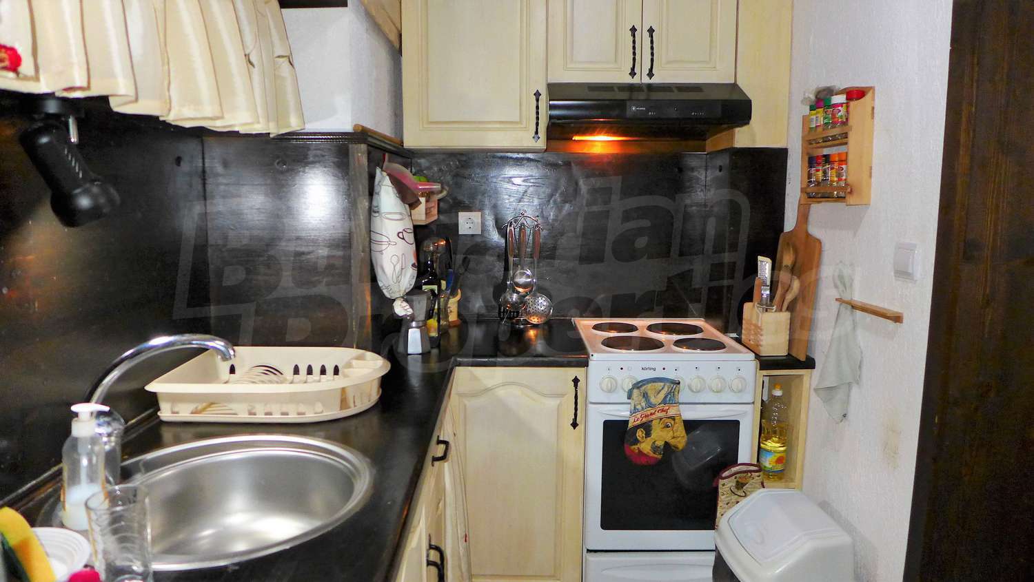 Gallery Picture 23