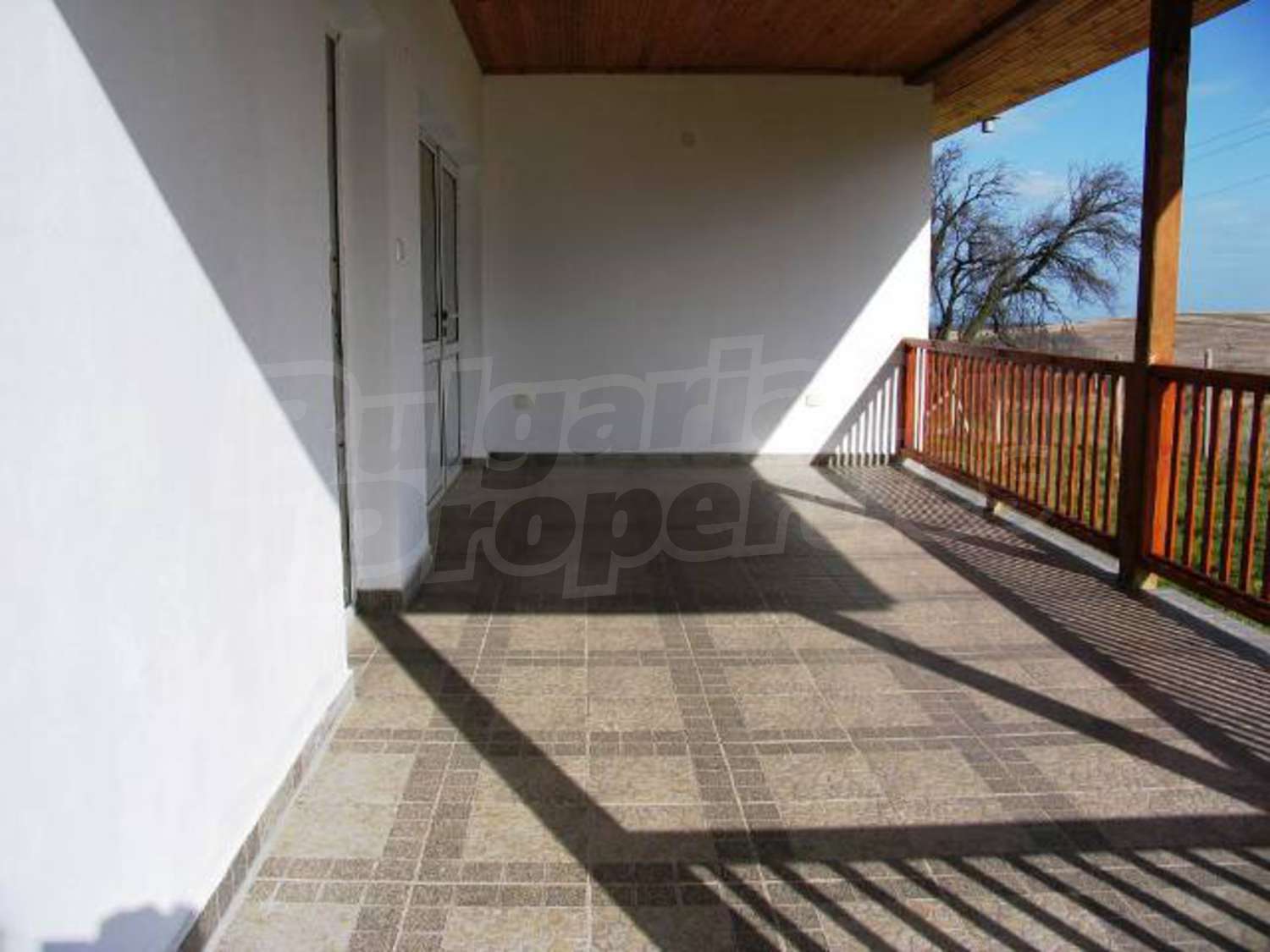 Gallery Picture 5