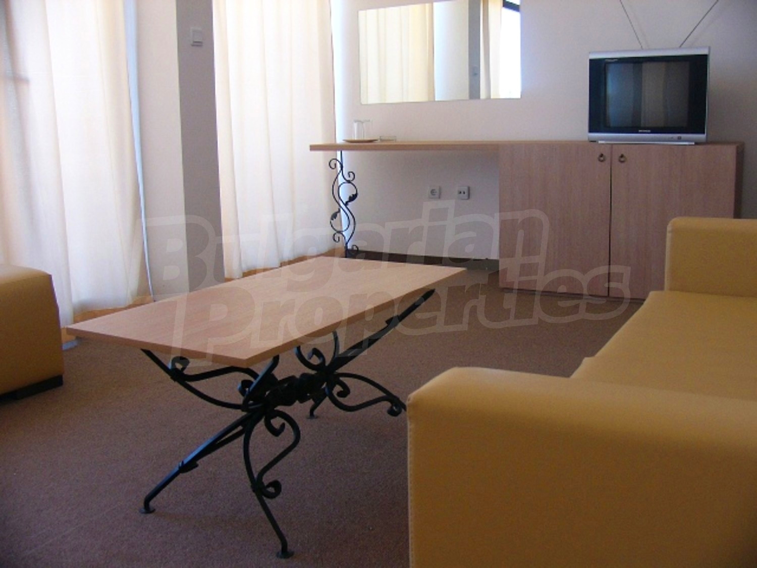 Gallery Picture 11