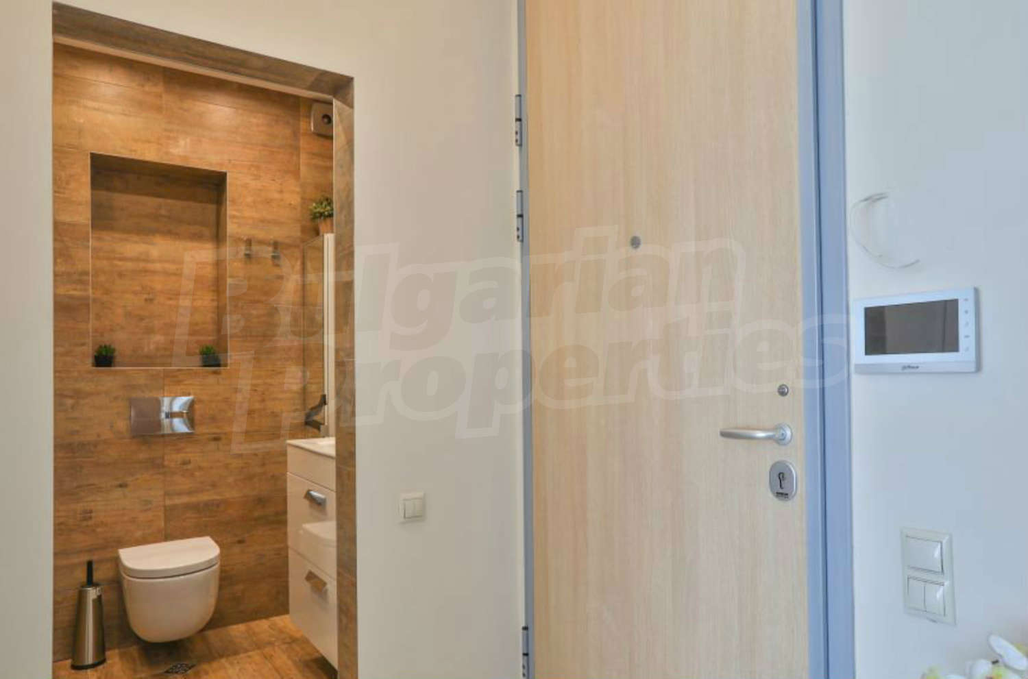 Gallery Picture 11