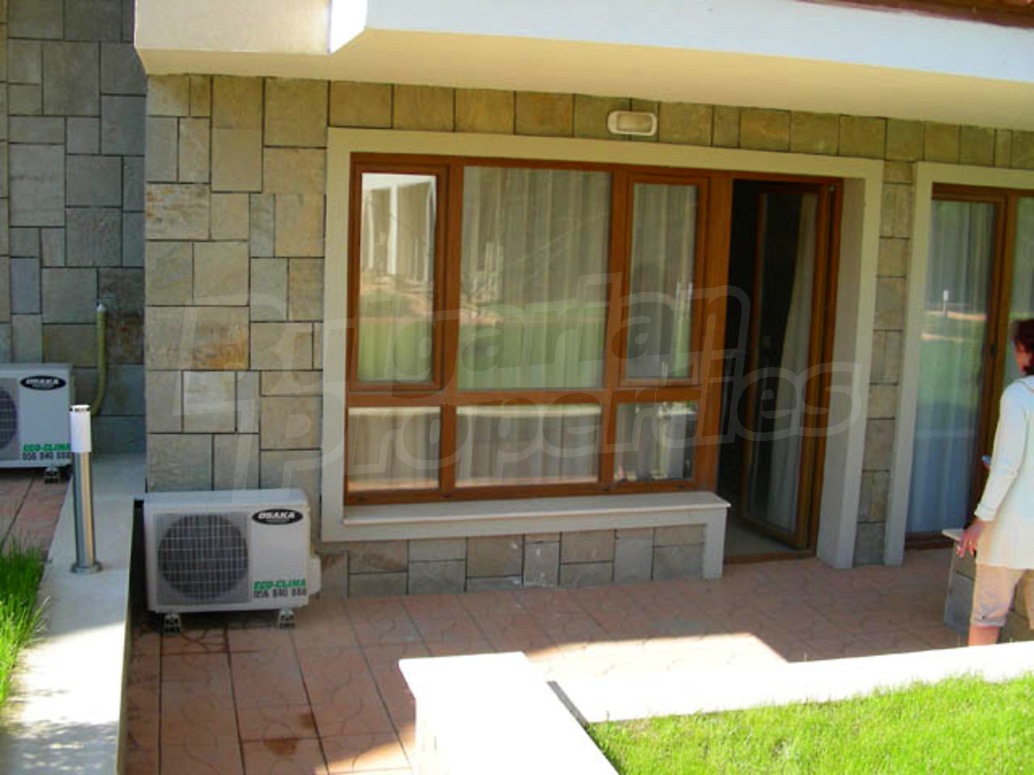 Gallery Picture 6