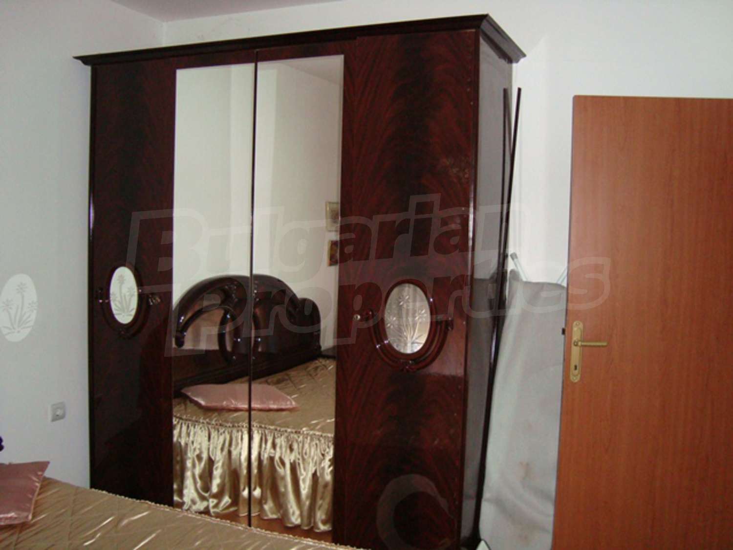 Gallery Picture 23