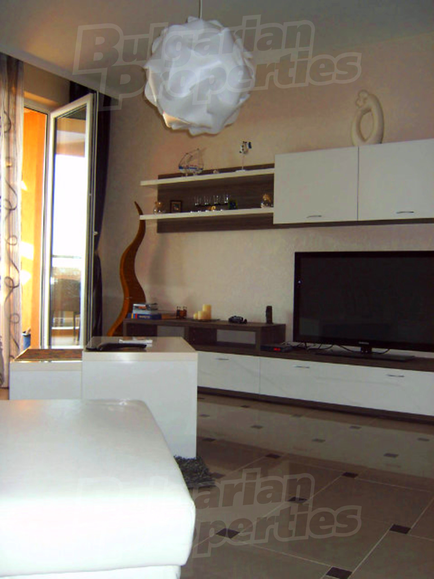 Gallery Picture 17