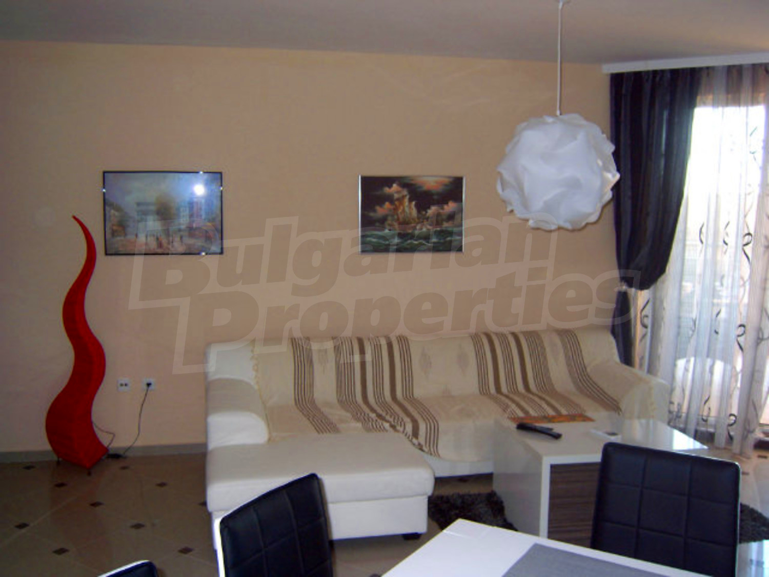 Gallery Picture 19