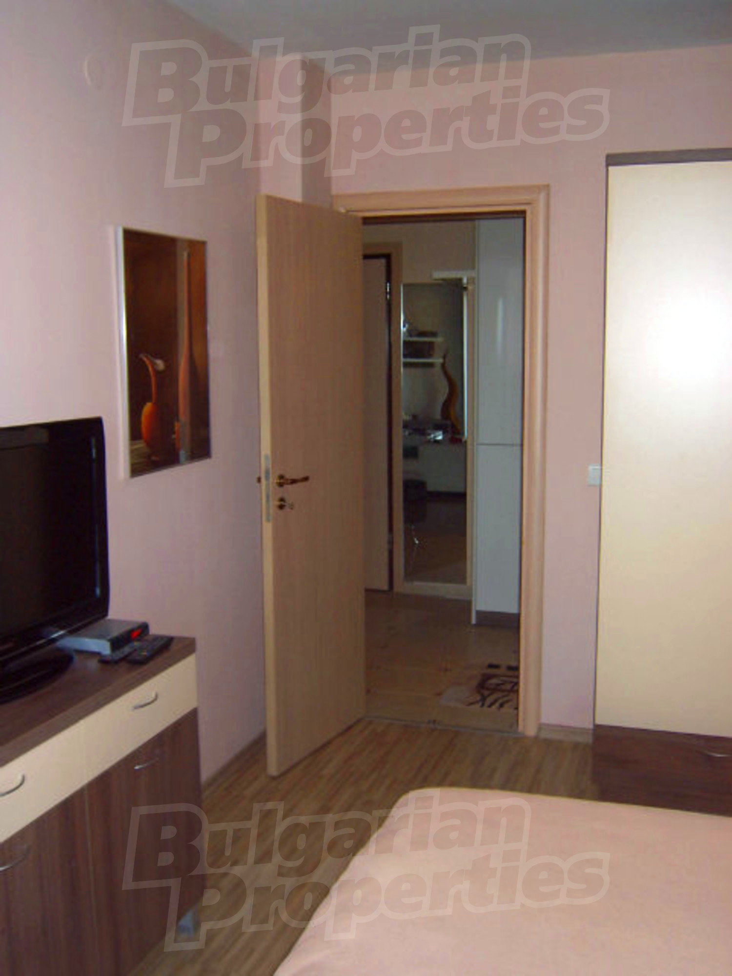 Gallery Picture 24