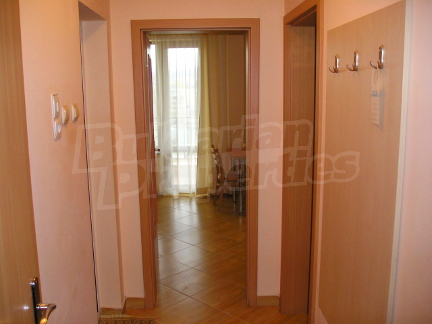 Gallery Picture 10
