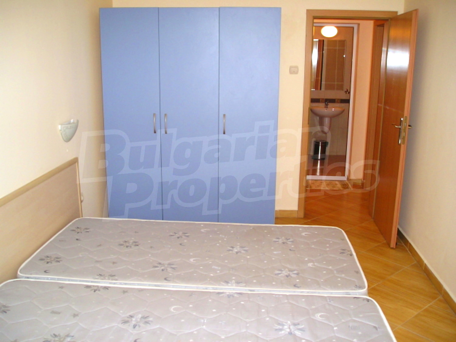 Gallery Picture 22