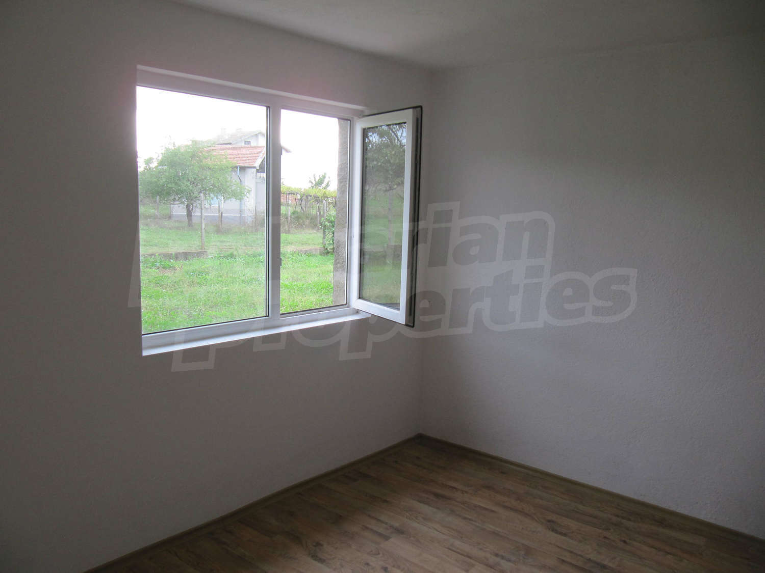 Gallery Picture 6