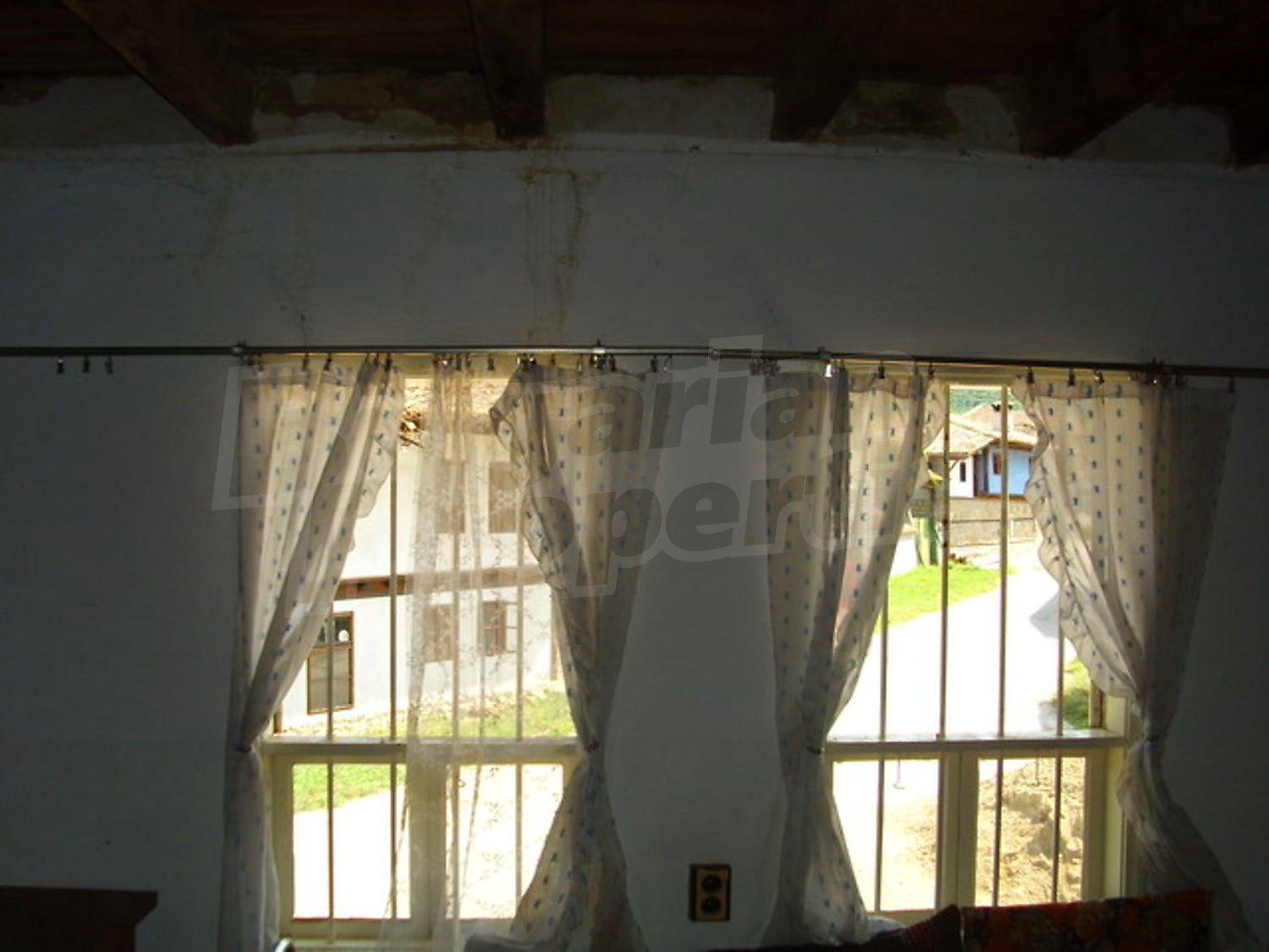 Gallery Picture 24