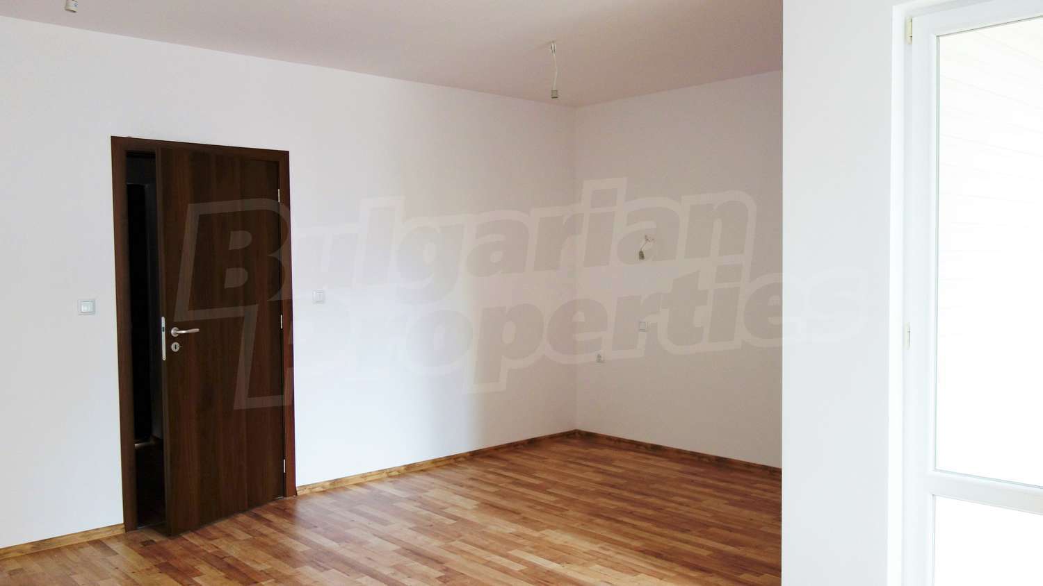 Gallery Picture 7