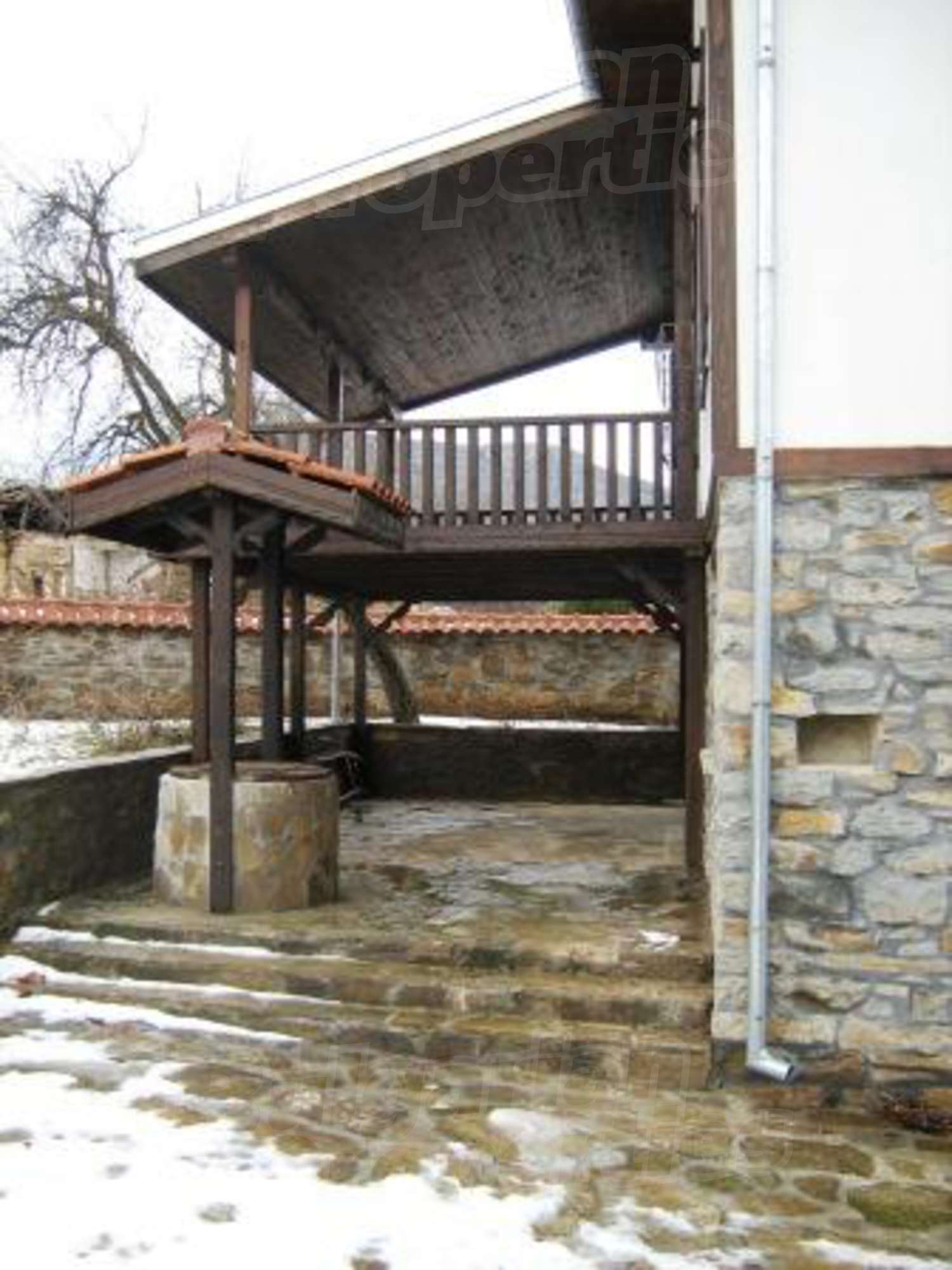 Gallery Picture 6