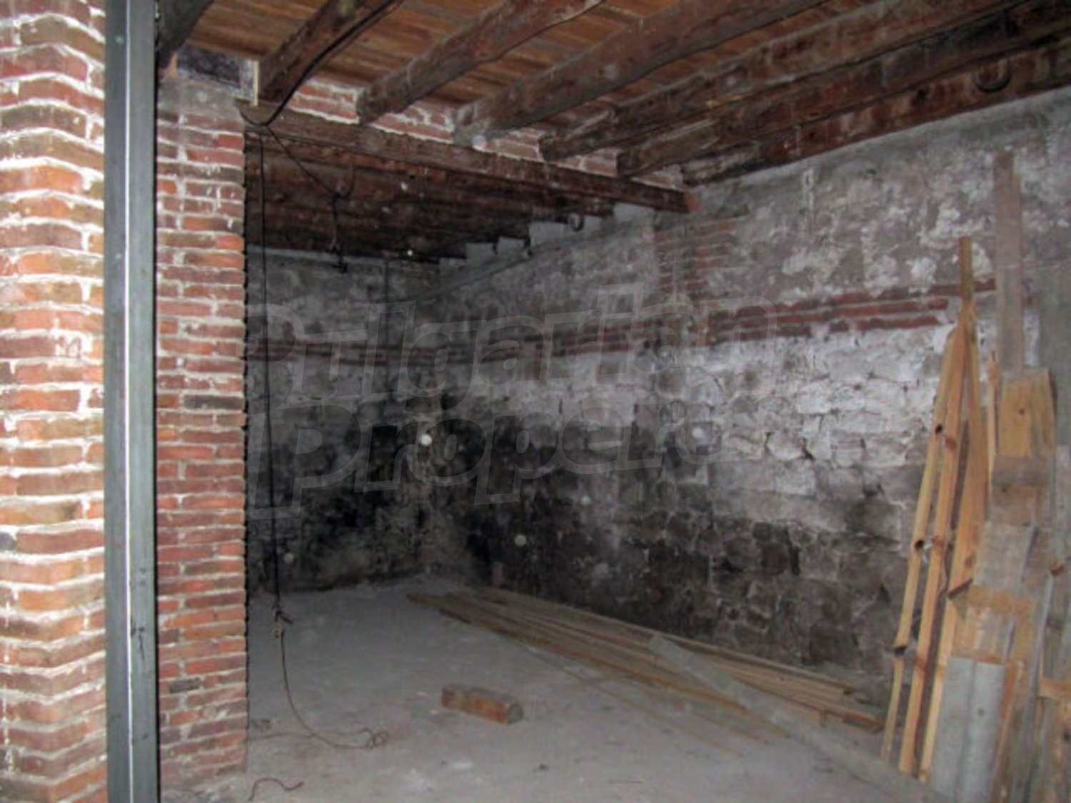 Gallery Picture 17