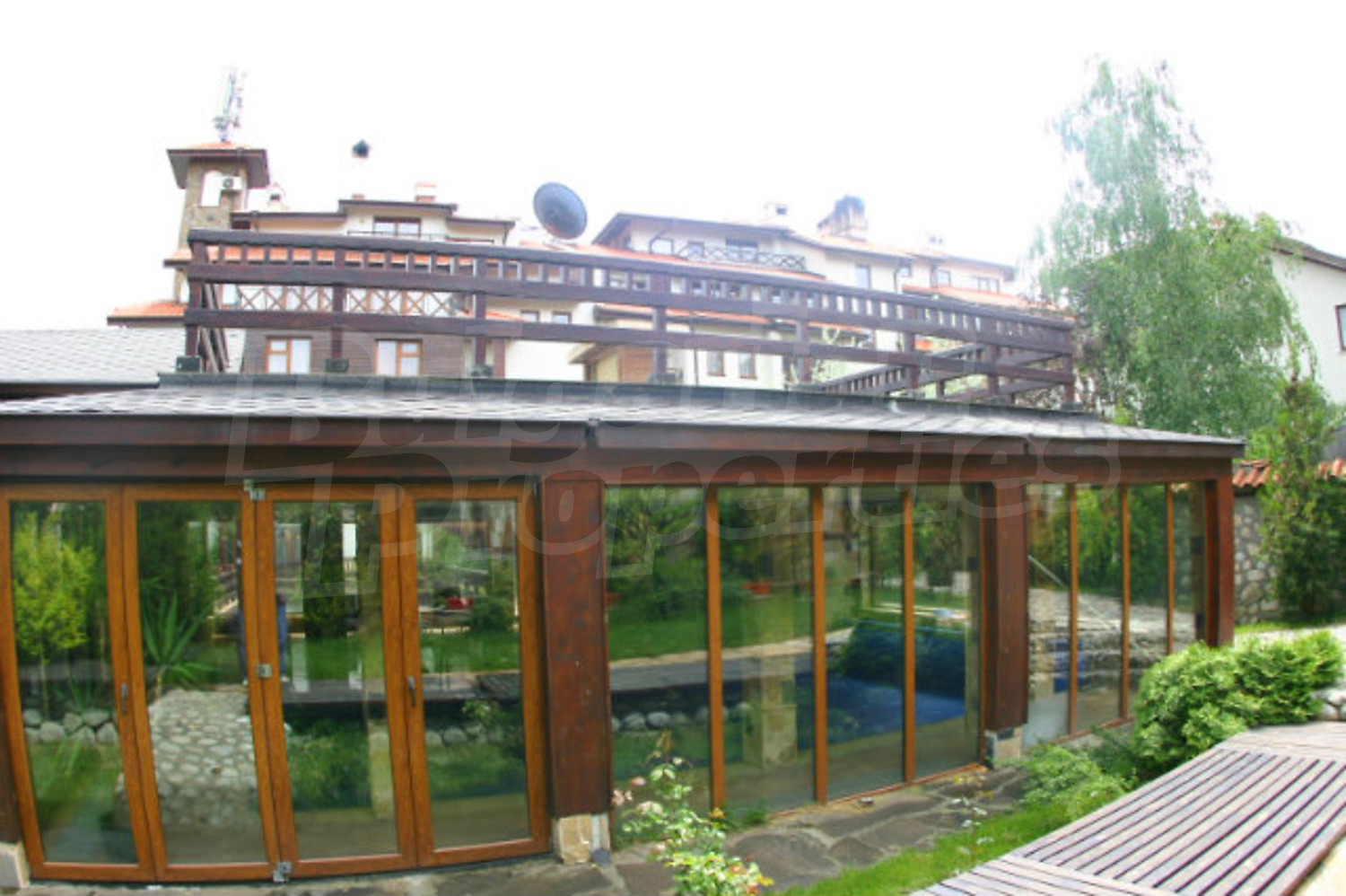 Gallery Picture 15
