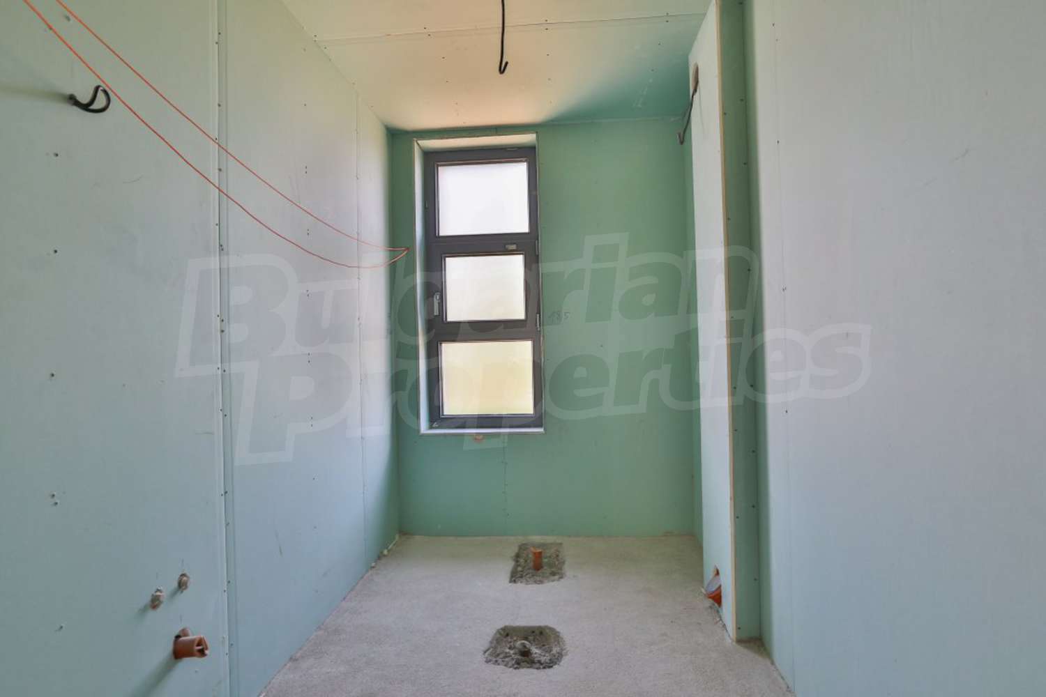 Gallery Picture 12