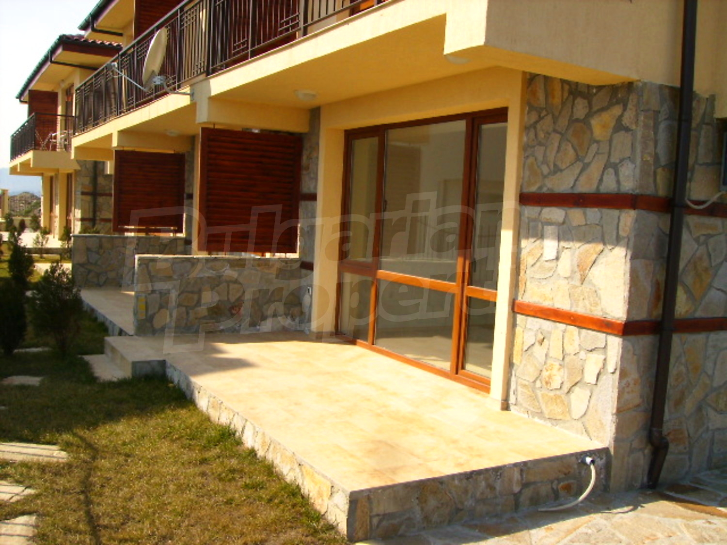 Gallery Picture 2