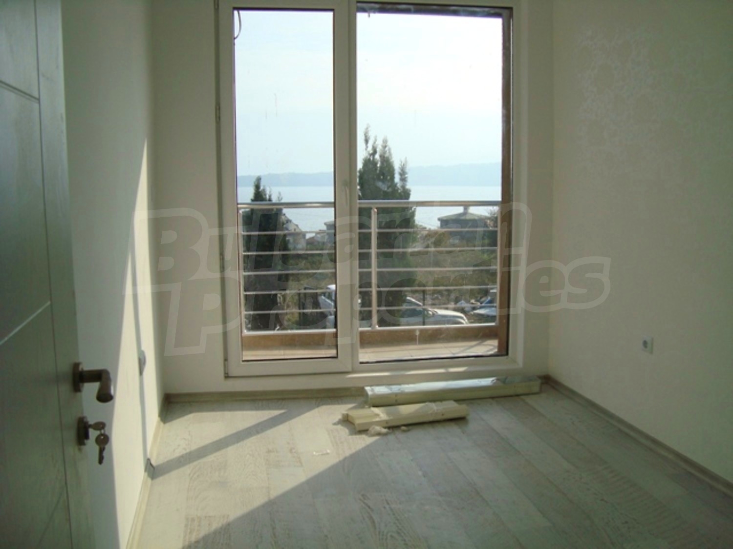Gallery Picture 15